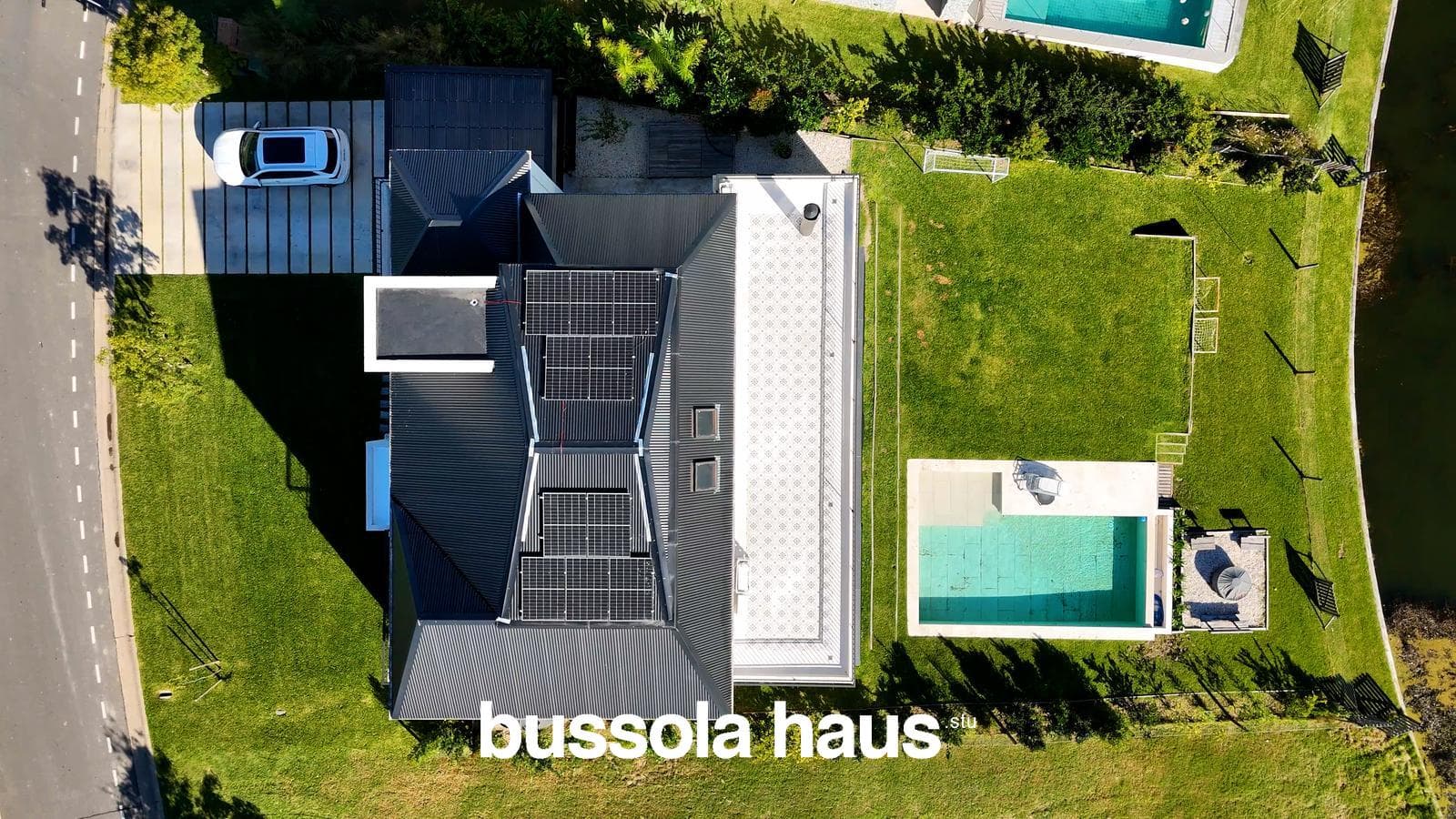8-room house for sale with a pool in Ceibos Puertos Escobar