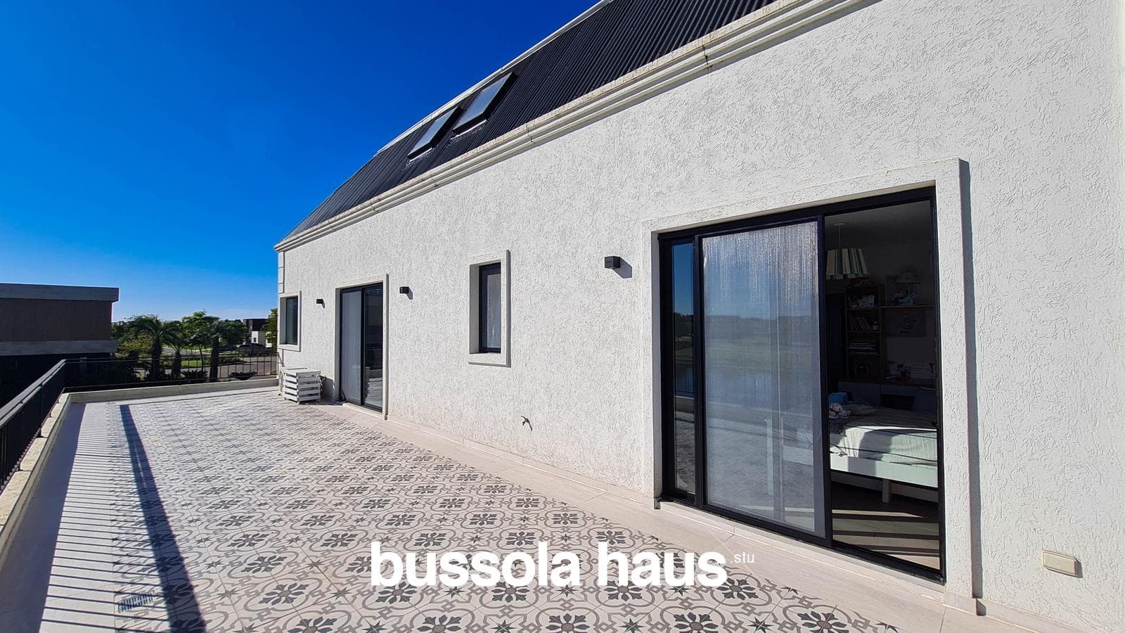 8-room house for sale with a pool in Ceibos Puertos Escobar