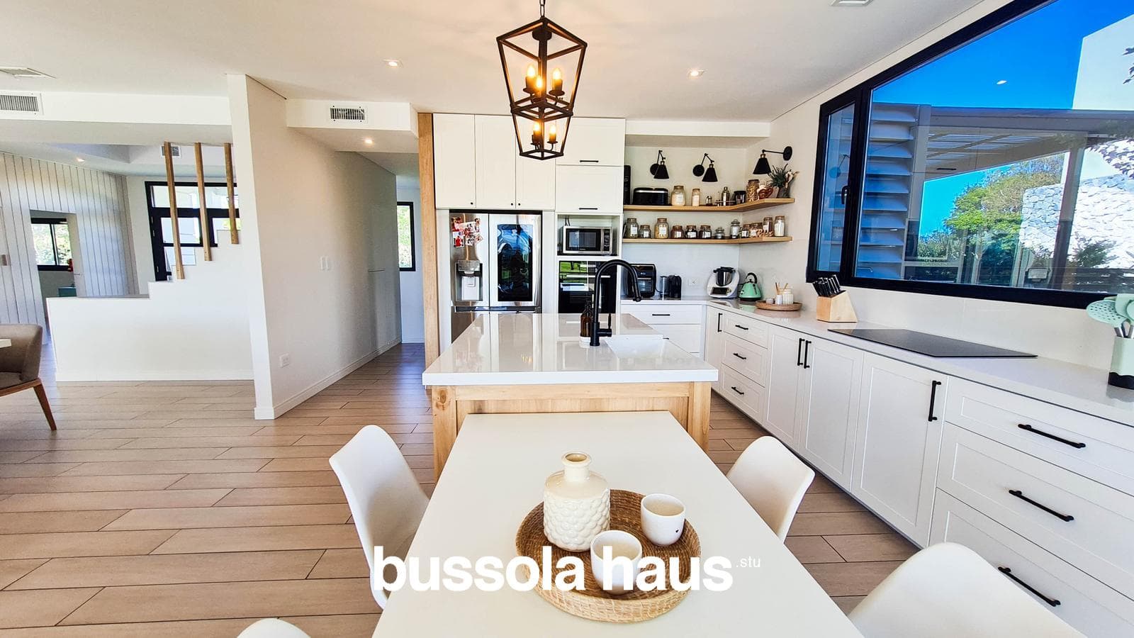 8-room house for sale with a pool in Ceibos Puertos Escobar