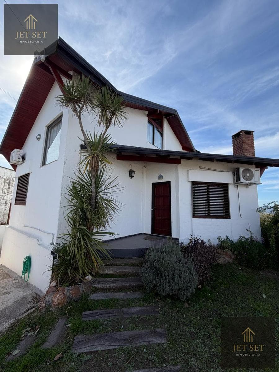 4-Bedroom House for Sale | Villa Del Lago | Patio, Pool, and Hot Tub