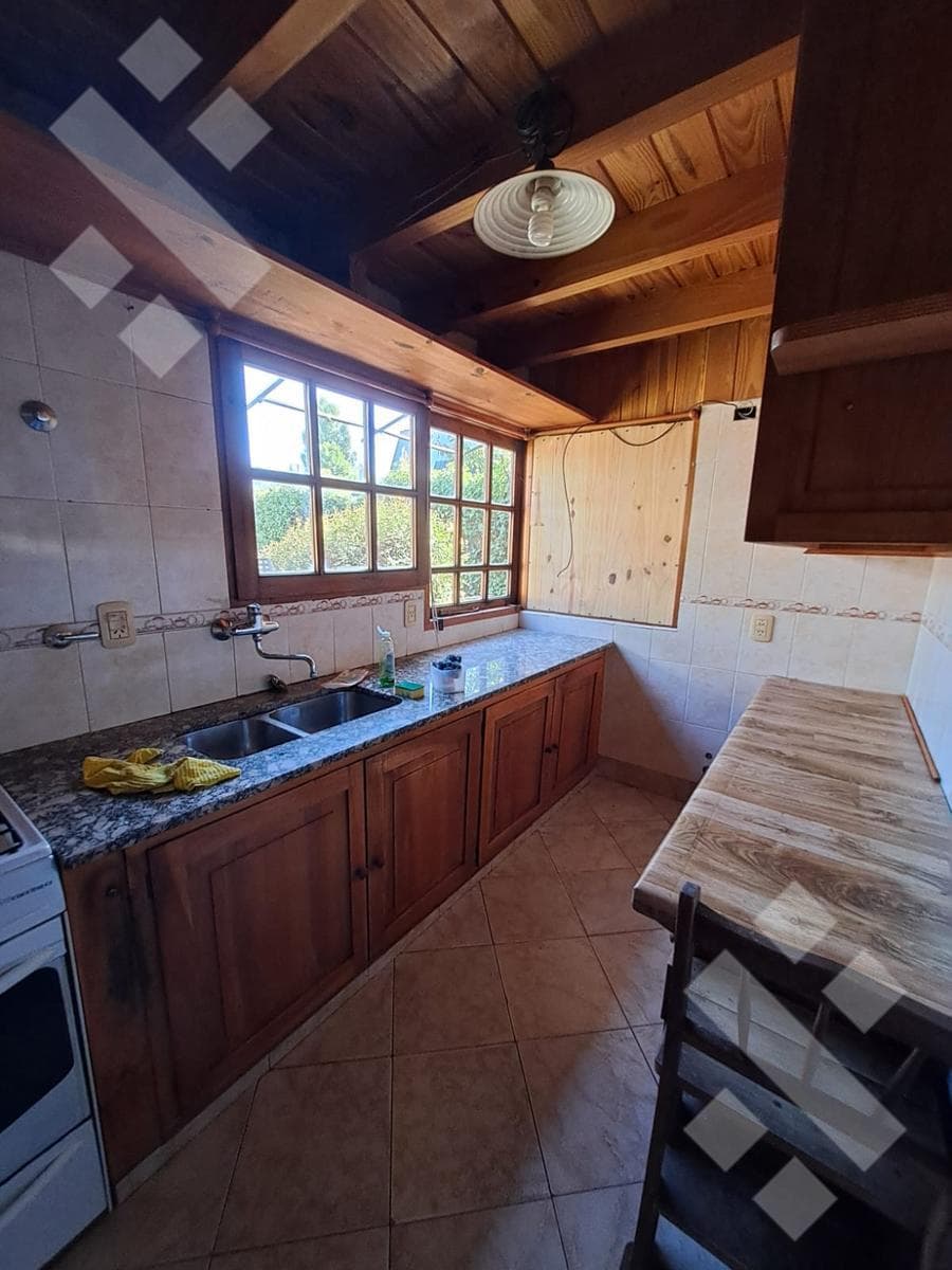 OPPORTUNITY: HOUSE AND APARTMENT in La Cascada