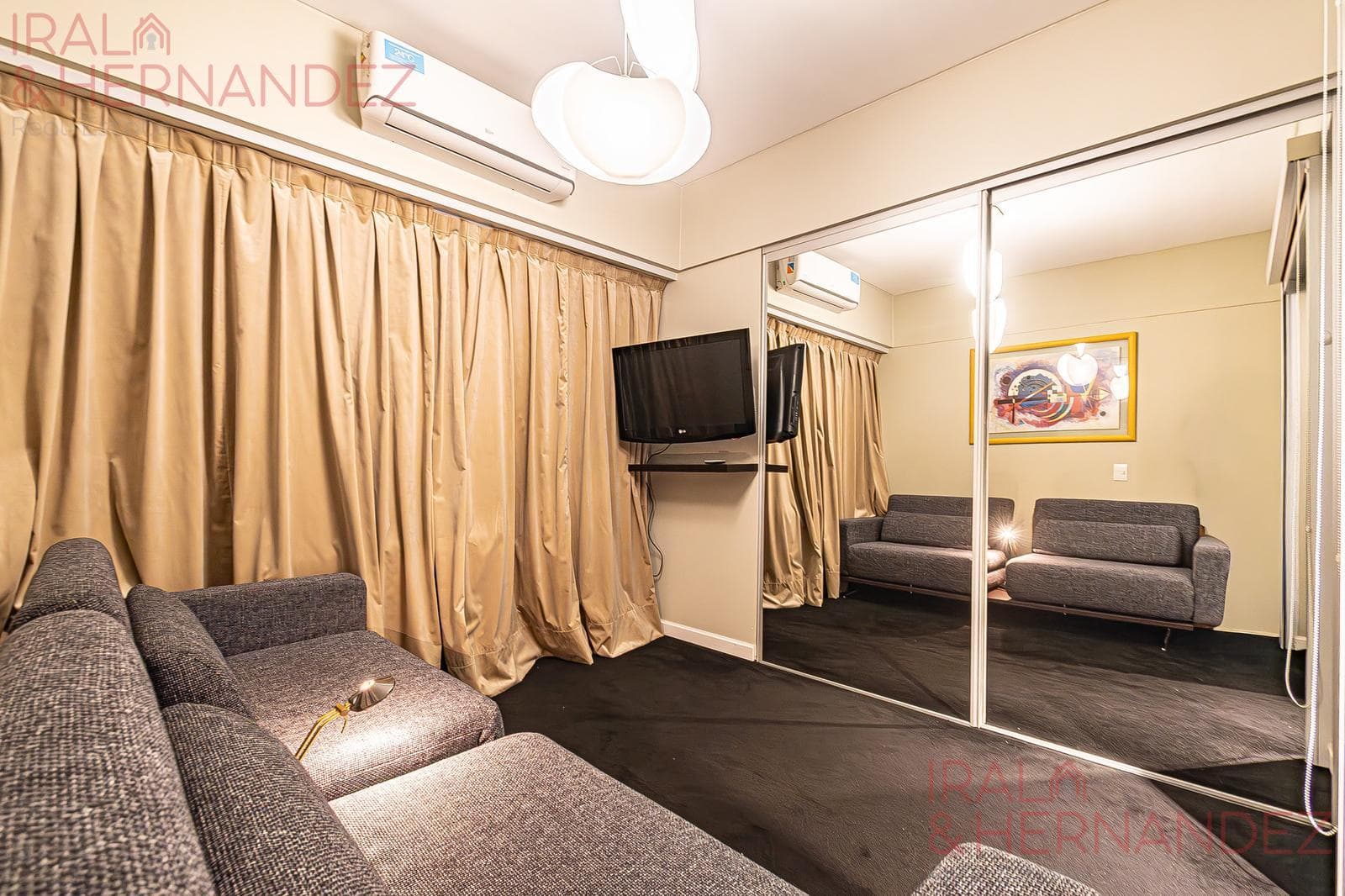 4-Room Apartment for Sale with Parking Space in Rosedal - Palermo