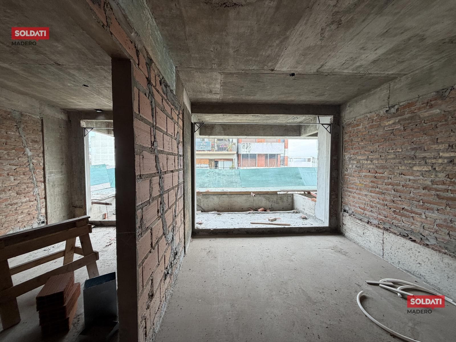 2-Room Apartment for Sale with Balcony - Chacarita