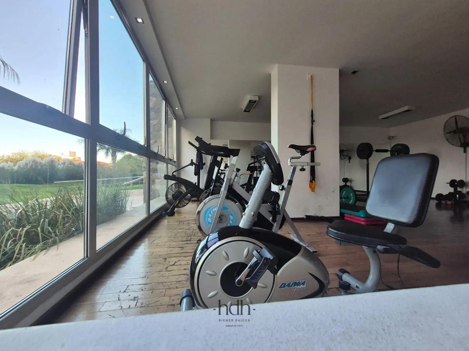 Mai TeI Apartment for Sale: 2 bedrooms, 1 bathroom, with garage; eligible for financing