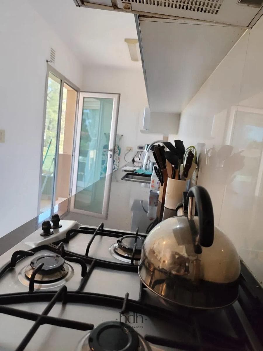 Mai TeI Apartment for Sale: 2 bedrooms, 1 bathroom, with garage; eligible for financing