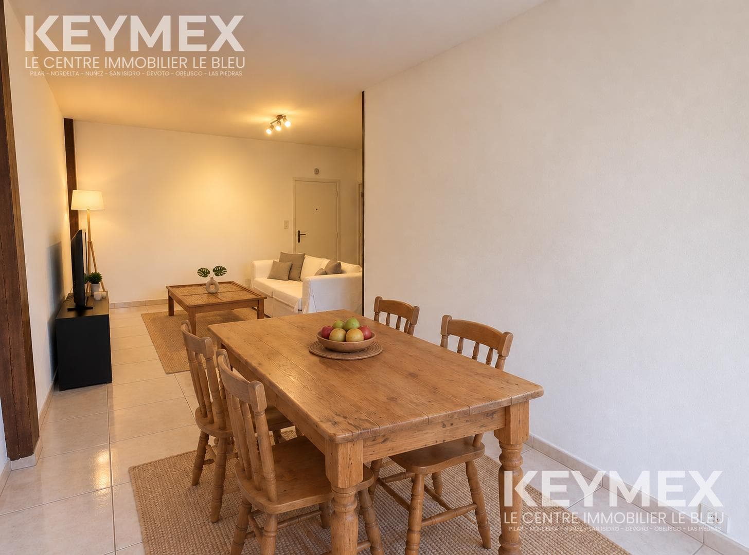 Three-room apartment for sale on Victoria Street with a grill/terrace; QUALIFIES FOR A LOAN