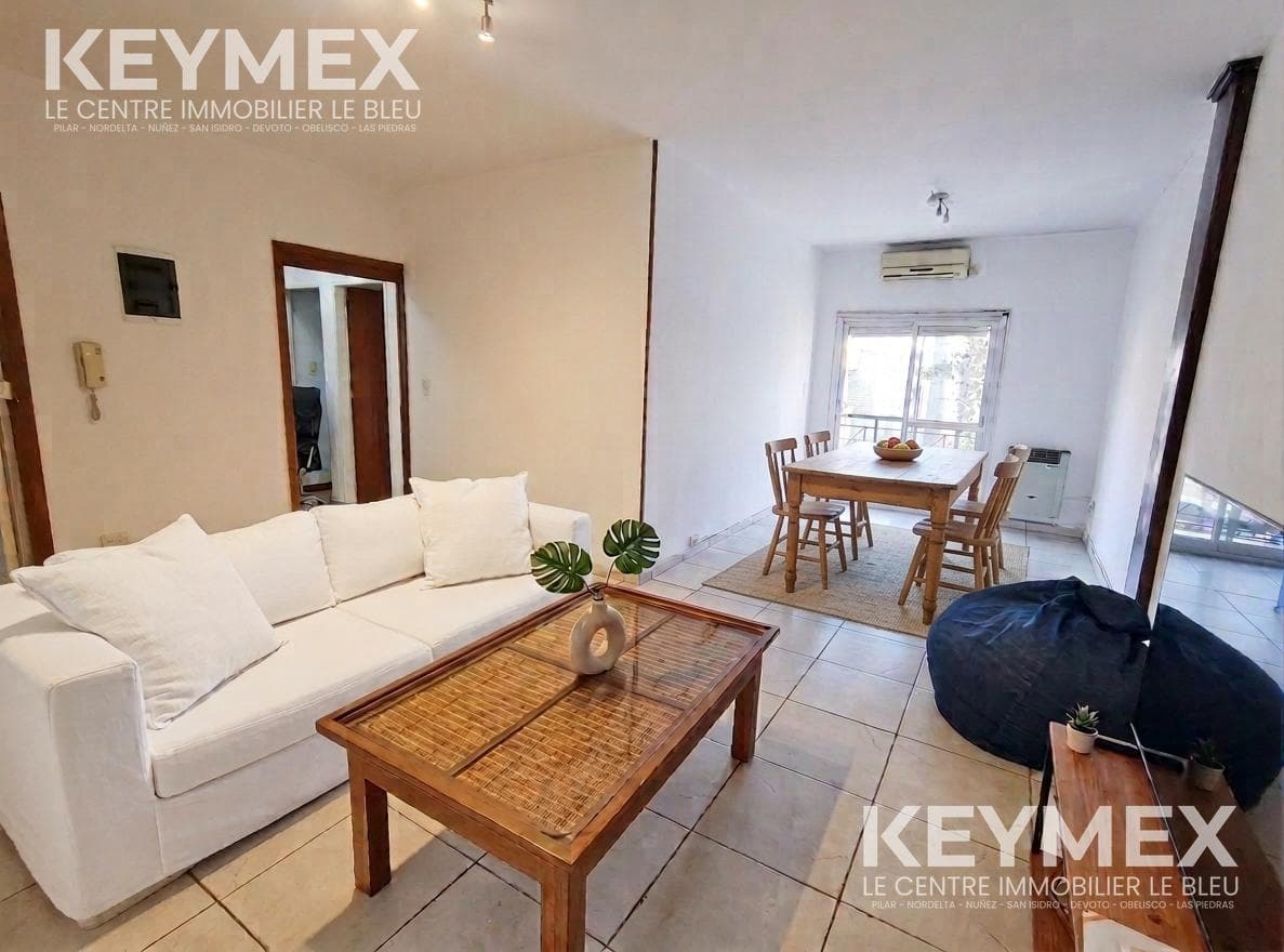 Three-room apartment for sale on Victoria Street with a grill/terrace; QUALIFIES FOR A LOAN