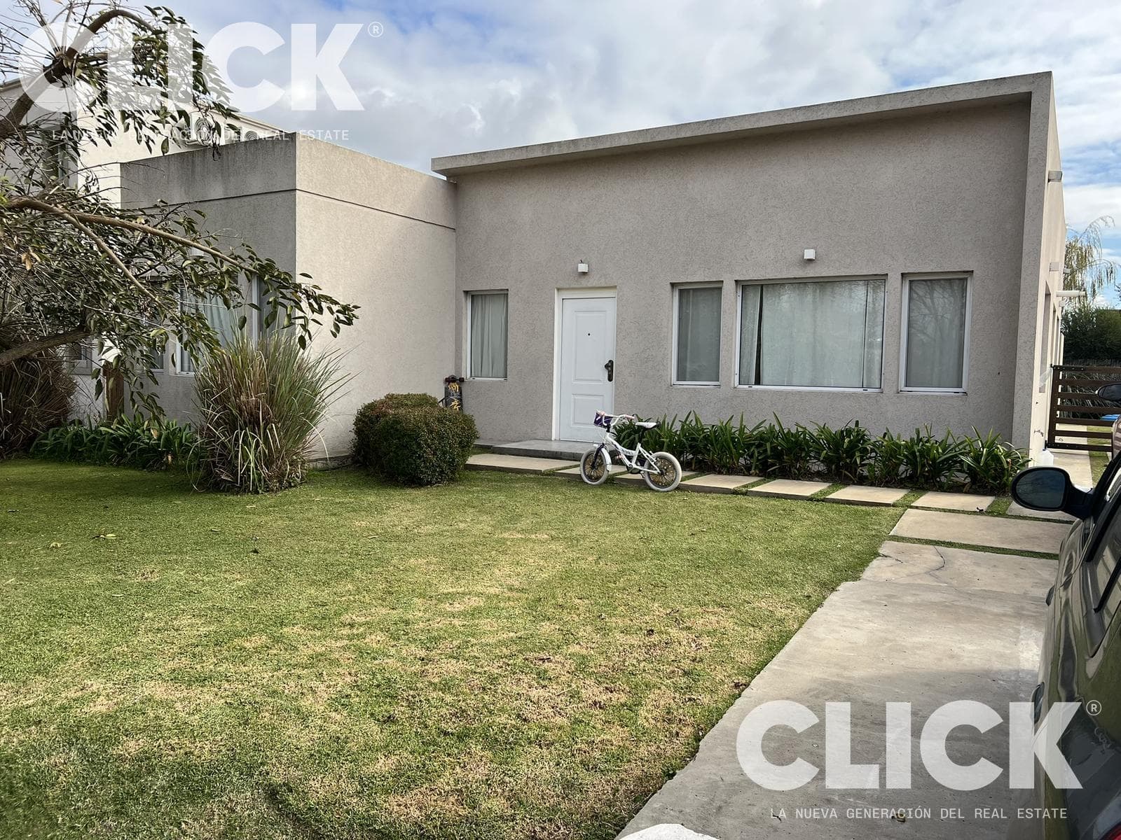 House for Sale in Los Arces