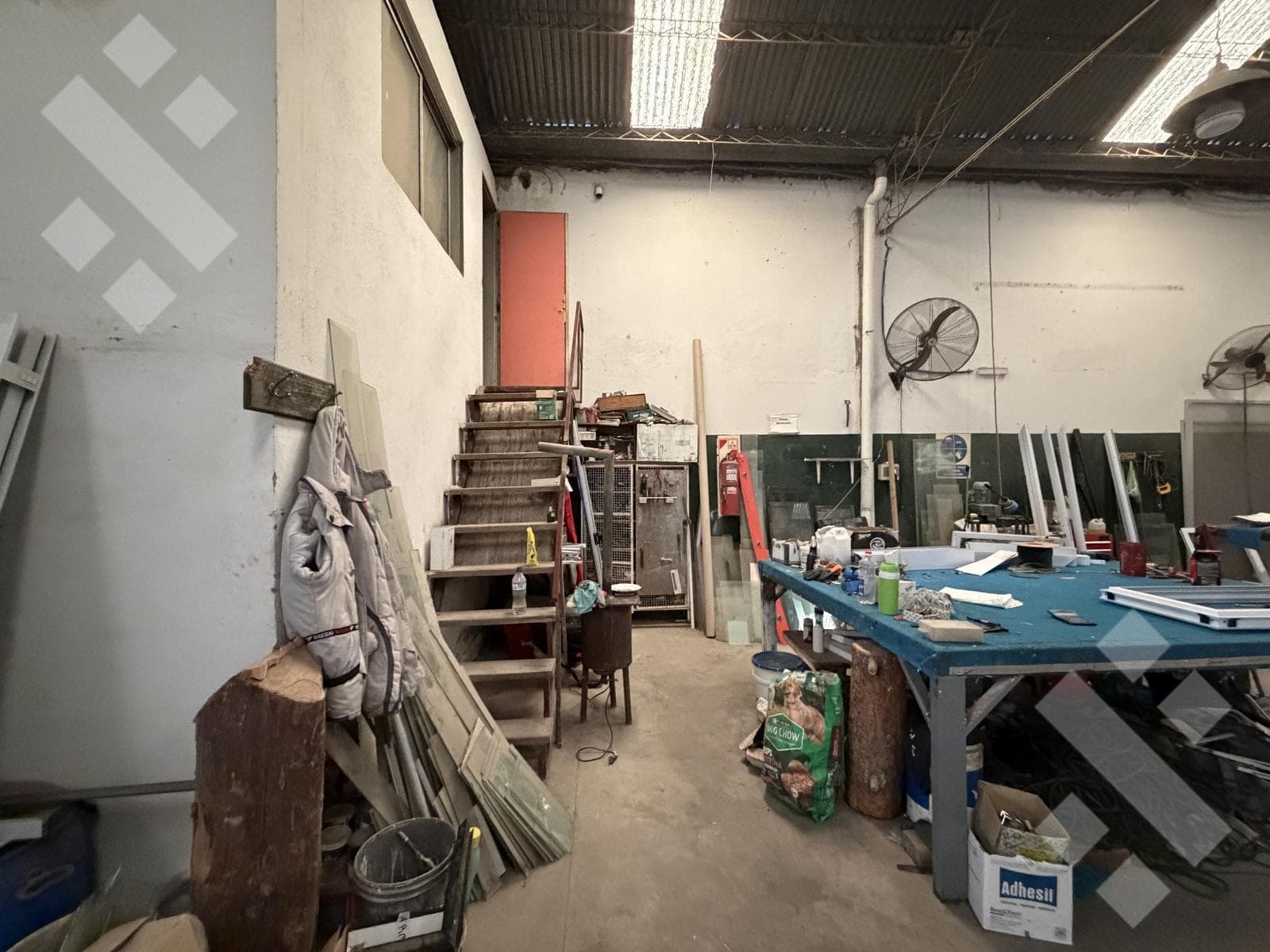 WAREHOUSE FOR SALE - RICCHIERI 300, NEUQUÉN