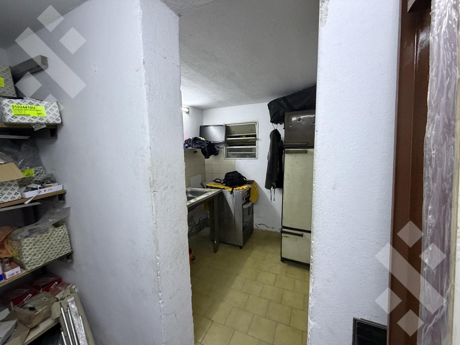WAREHOUSE FOR SALE - RICCHIERI 300, NEUQUÉN
