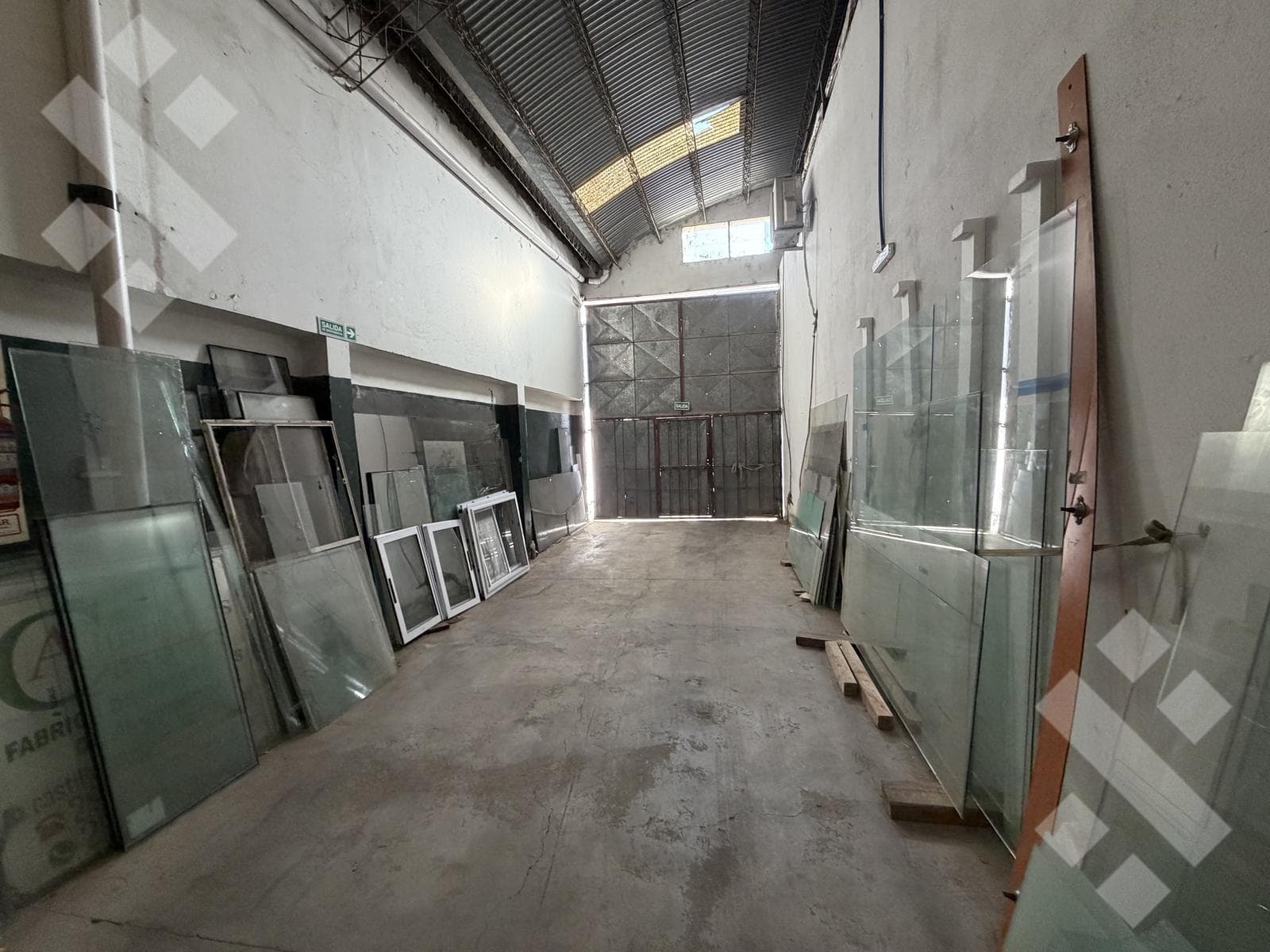 WAREHOUSE FOR SALE - RICCHIERI 300, NEUQUÉN
