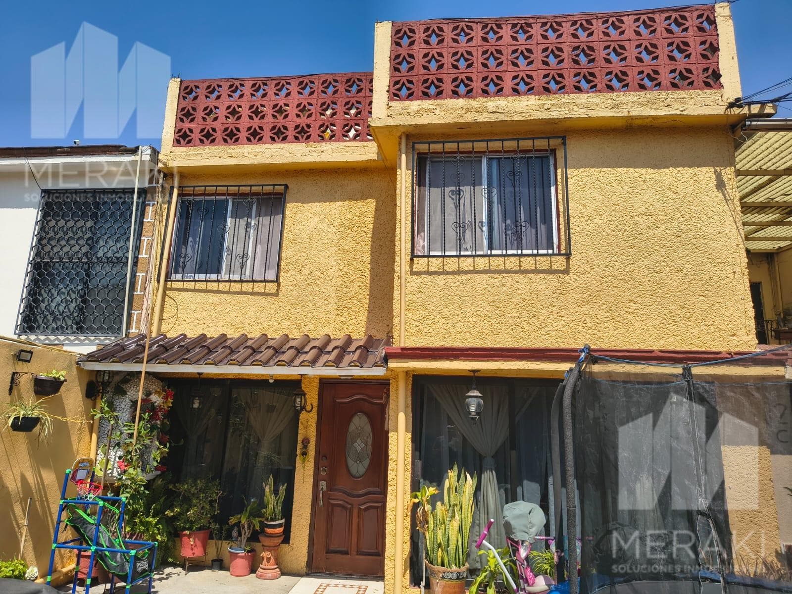 House for Sale in Bosques de Aragón