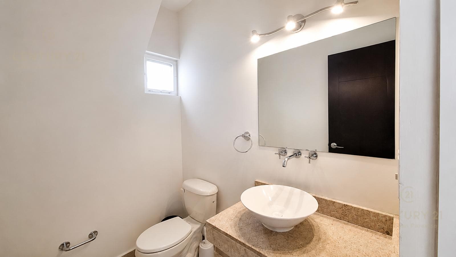 3-Bedroom Furnished House for Rent in Residencial La Joya Esmeralda, Playa del Carmen P4608