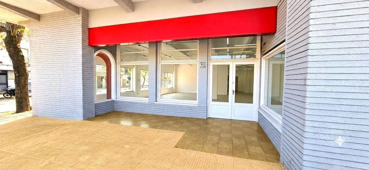 Commercial Space for Rent on the Avenue