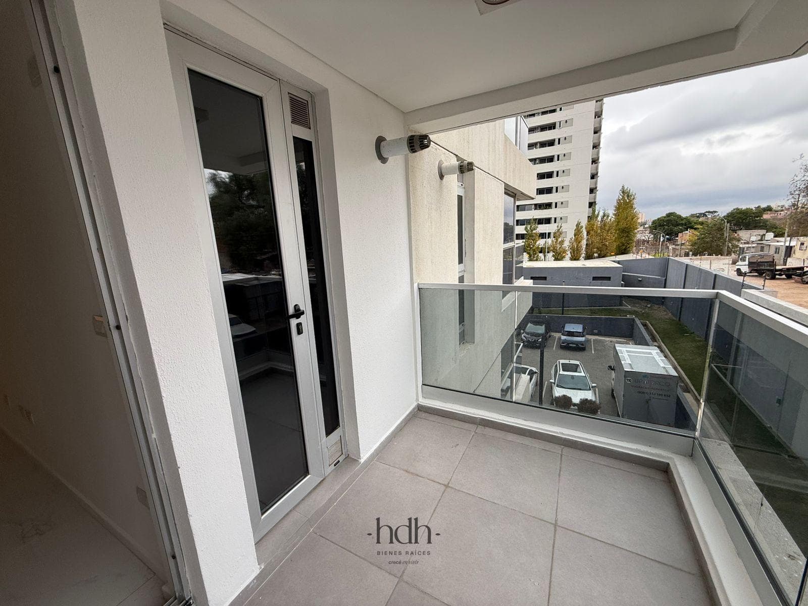 2-Bedroom, 2-Bathroom Apartment for Sale with High-End Amenities in Alto Alberdi