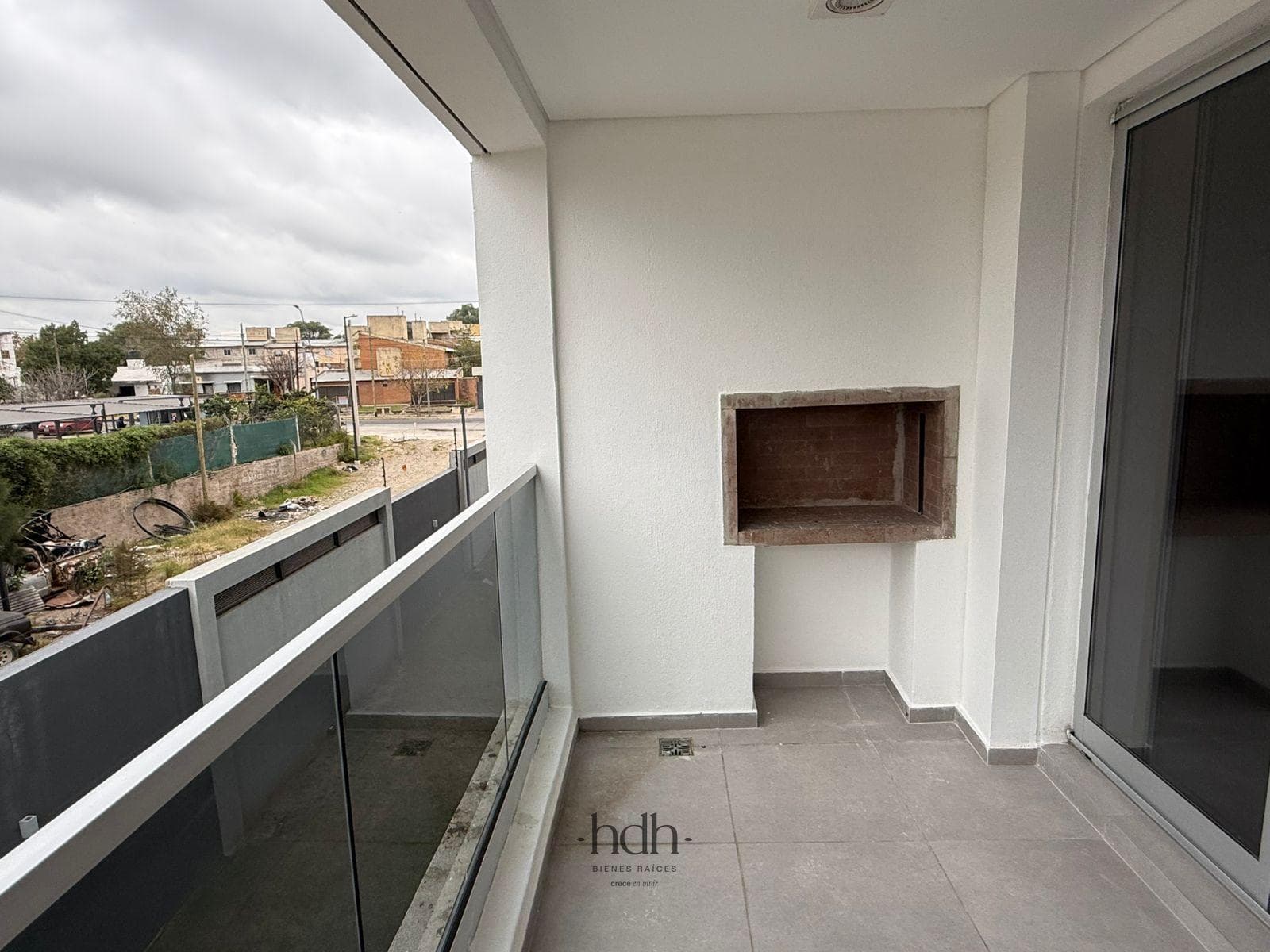 2-Bedroom, 2-Bathroom Apartment for Sale with High-End Amenities in Alto Alberdi