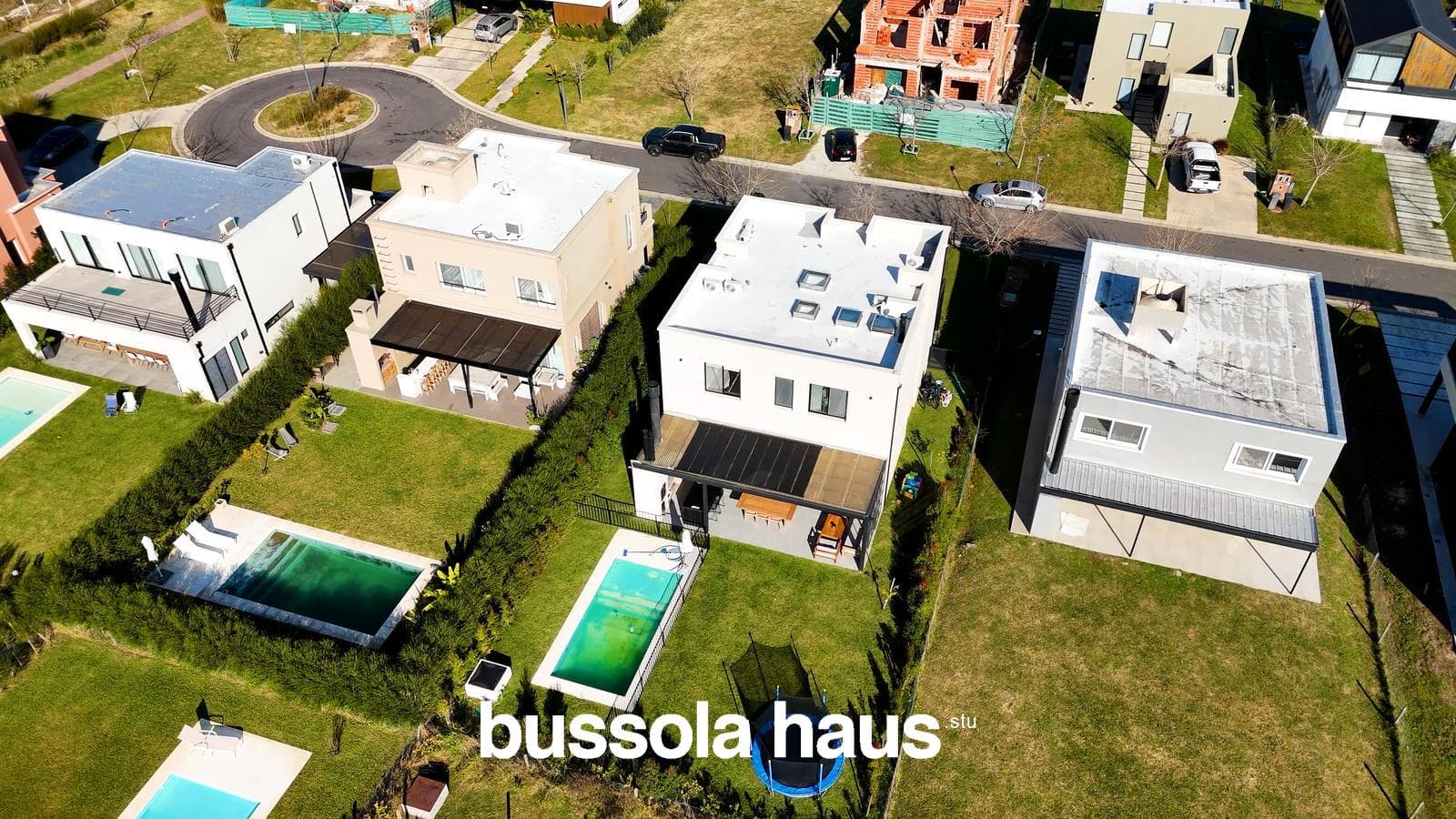 6-room house for sale with a pool in Araucarias, Puertos Escobar