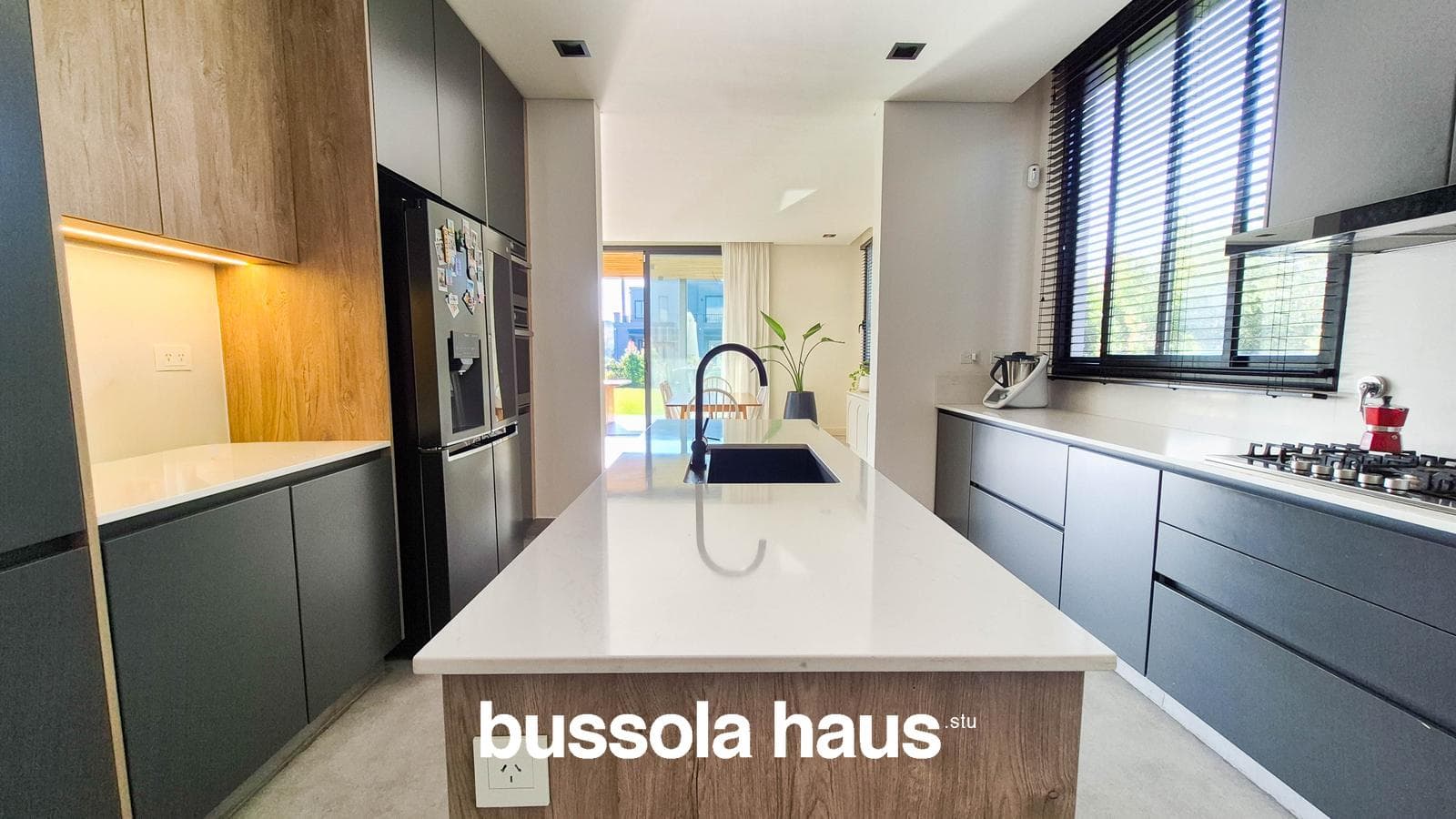6-room house for sale with a pool in Araucarias, Puertos Escobar