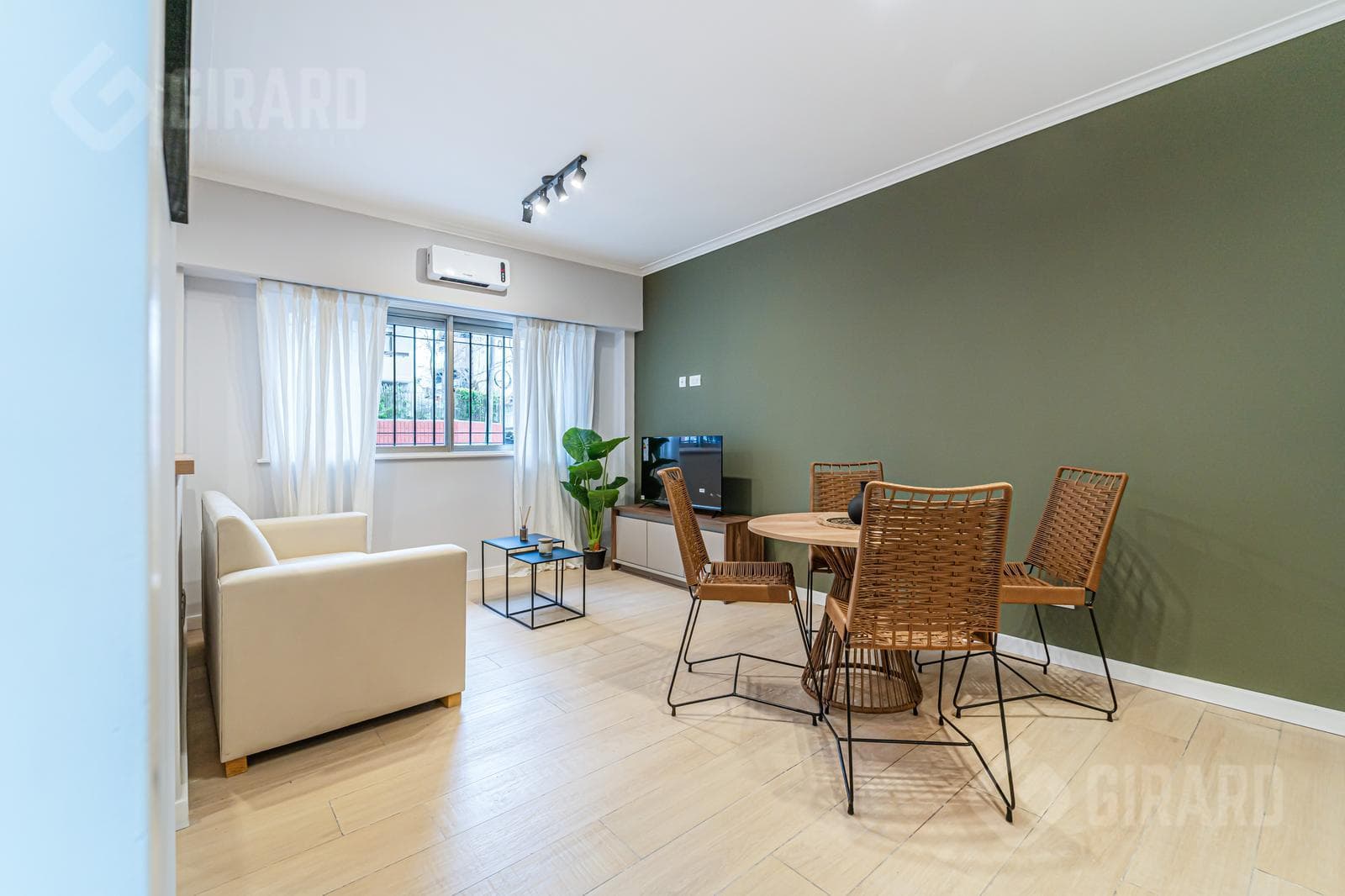 2-Room Apartment for Sale in the Paseo Aldrey Area