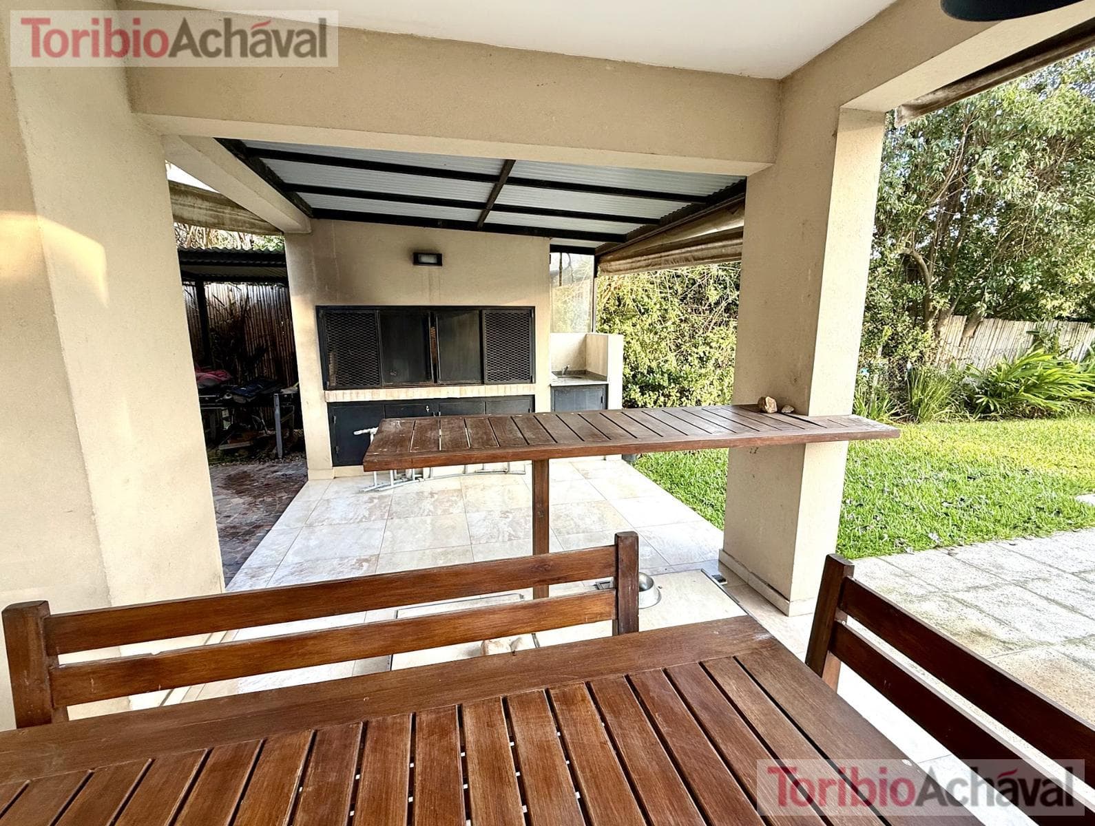 Amazing House in Santa Barbara