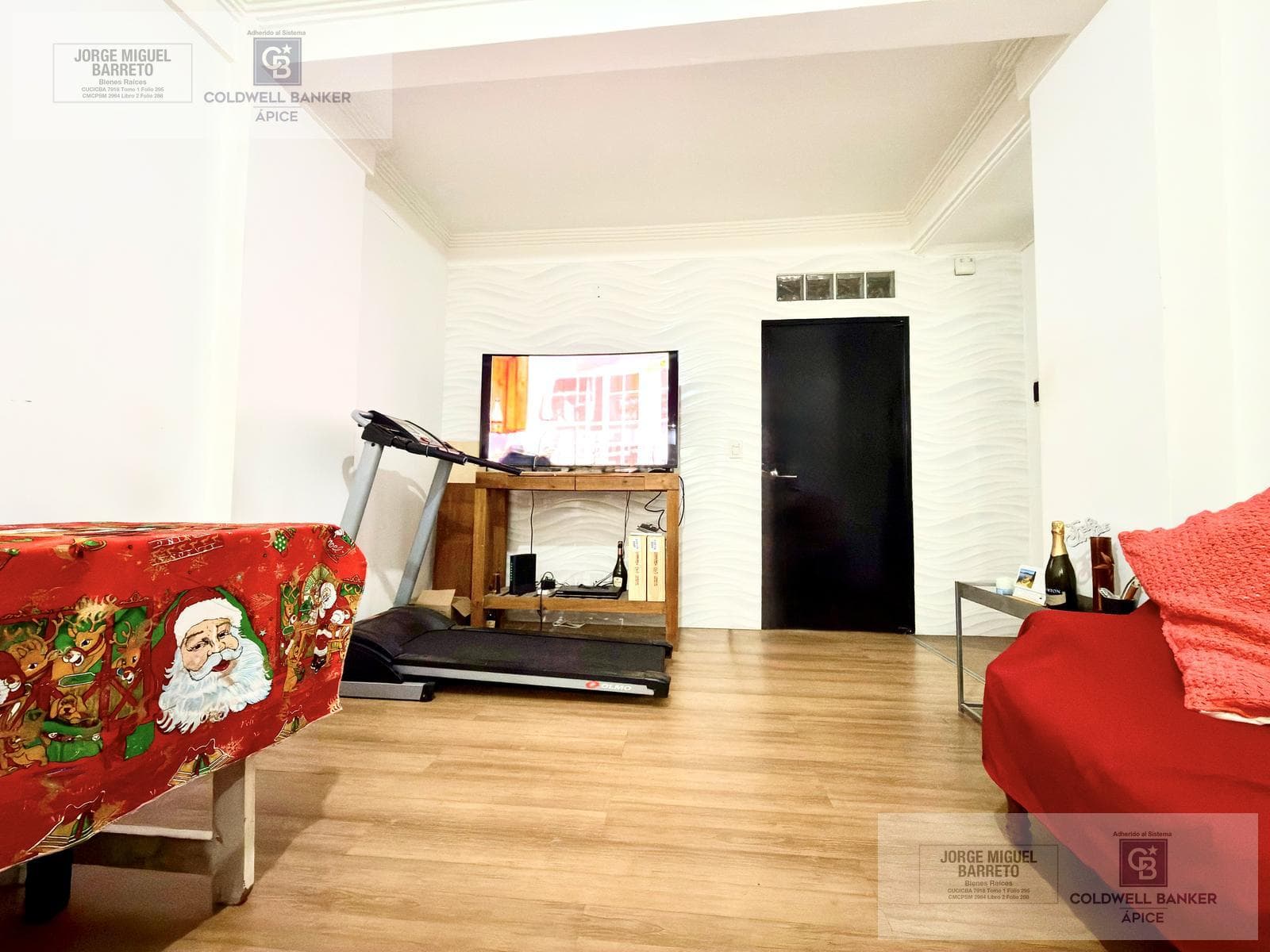 3-Room Apartment in Villa Devoto, Street-Facing with Balcony, No Maintenance Fees, Financing Available