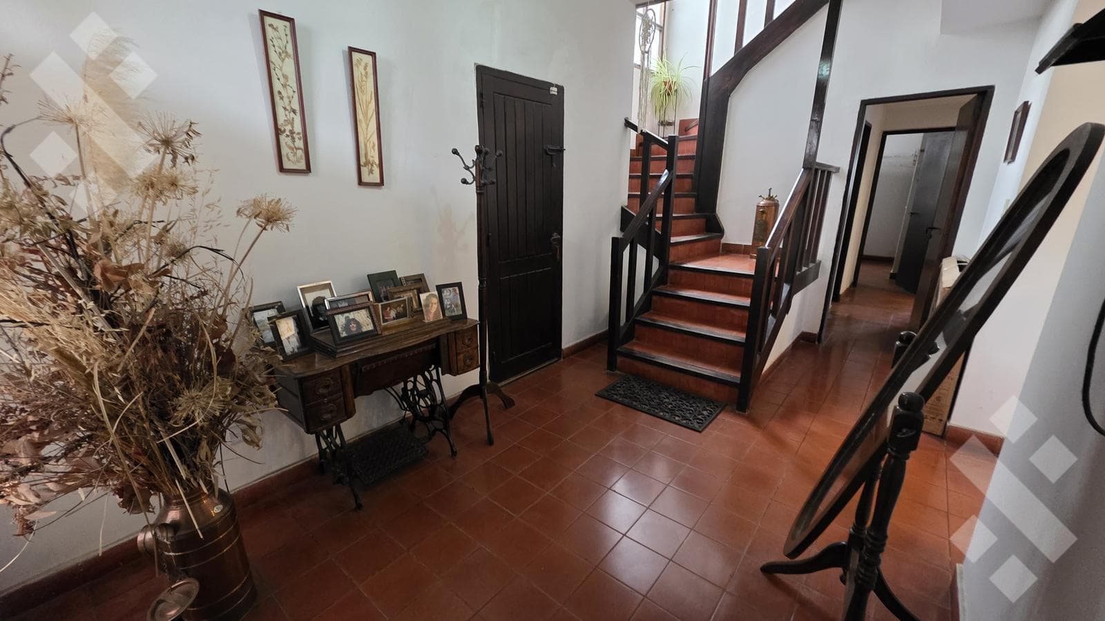 4-BEDROOM HOUSE FOR SALE - ALTE BROWN NEIGHBORHOOD, CIPOLLETTI