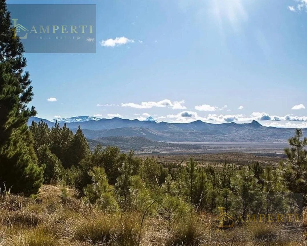 Lot in the El Remanso neighborhood of Smandes