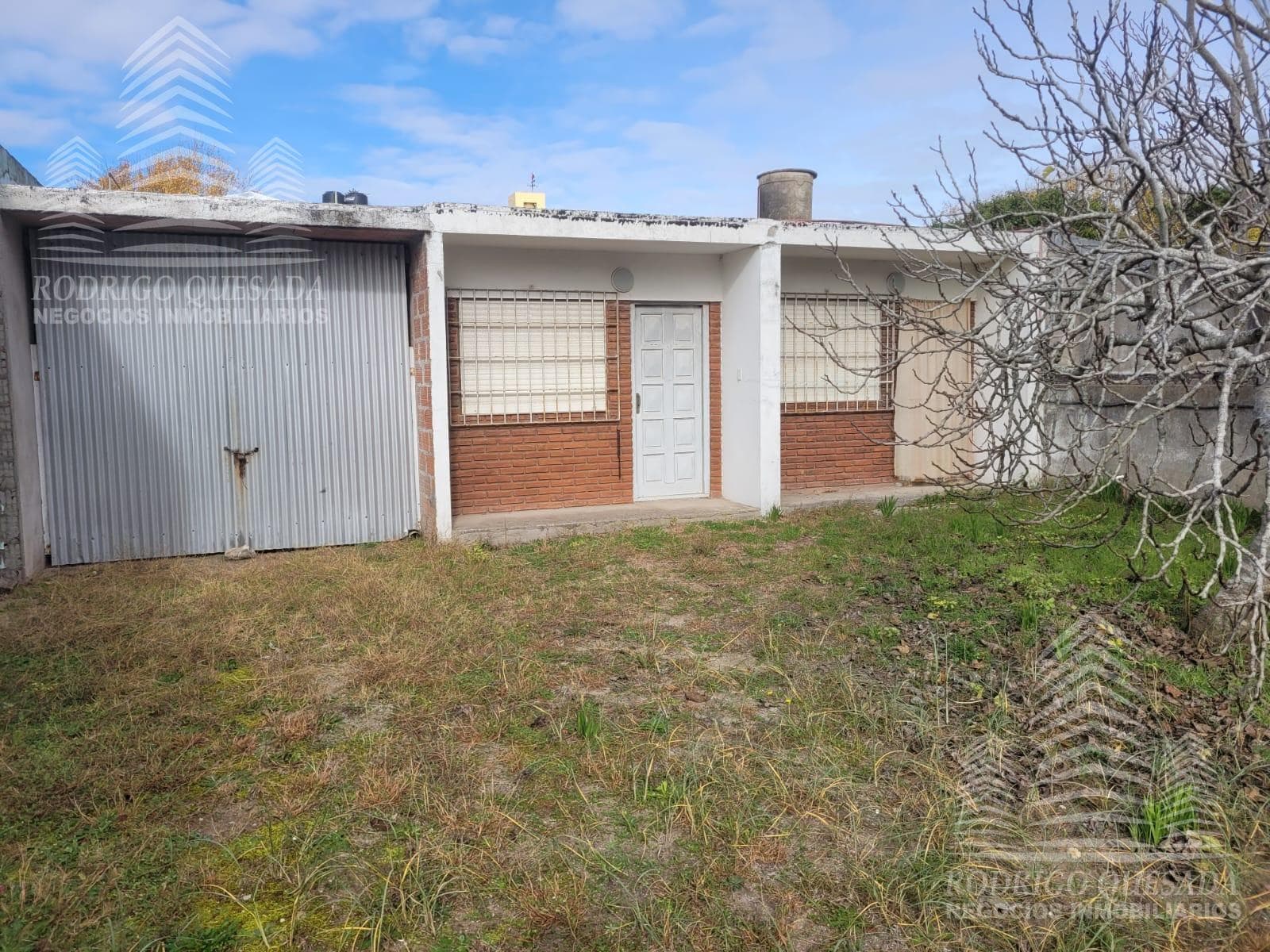 HOUSE ON ITS OWN LOT WITH GREAT POTENTIAL - FINANCING AVAILABLE