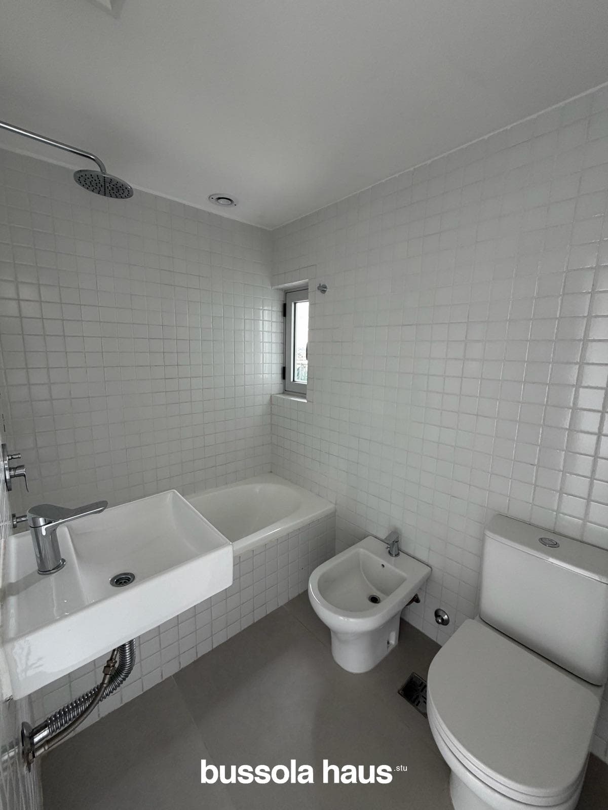 Two-room apartment for sale with garage and storage room in Puertos Escobar
