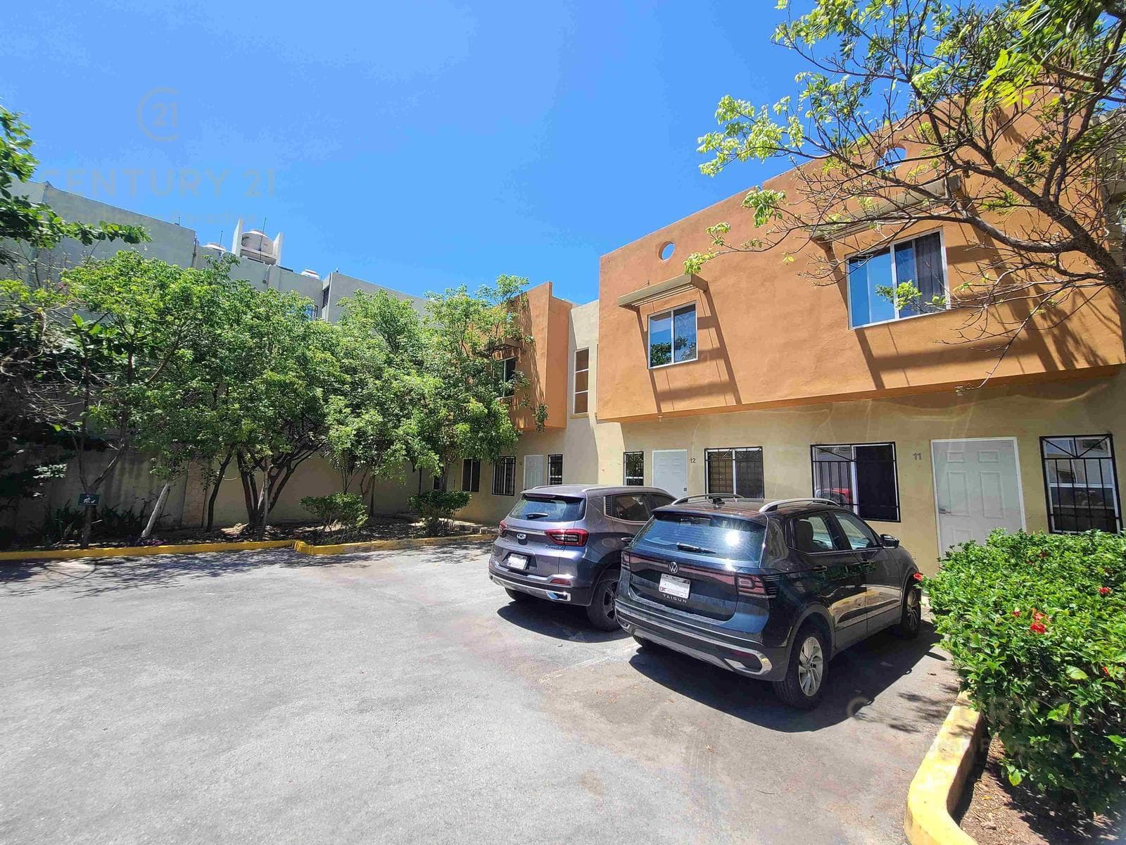 Unfurnished 2-bedroom house for rent in Jardines Mayakoba, Playa del Carmen P4616