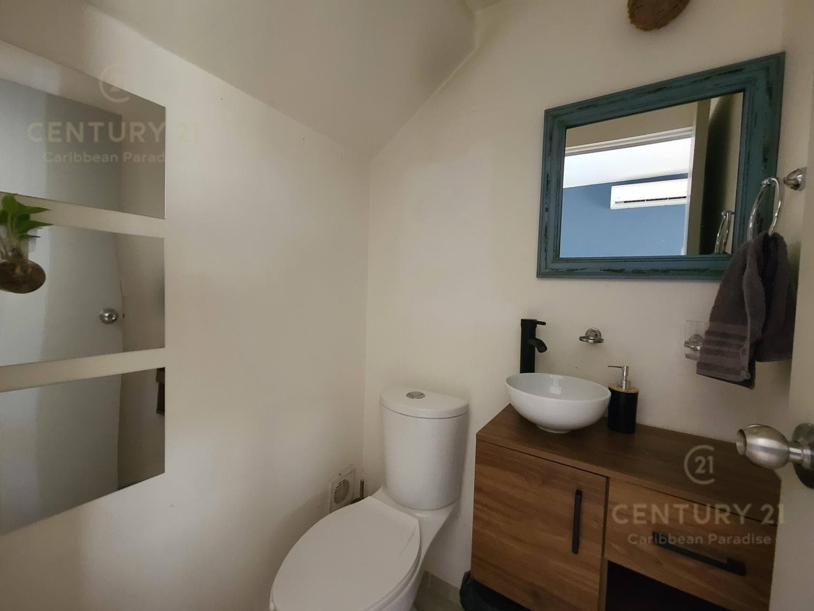 Unfurnished 2-bedroom house for rent in Jardines Mayakoba, Playa del Carmen P4616