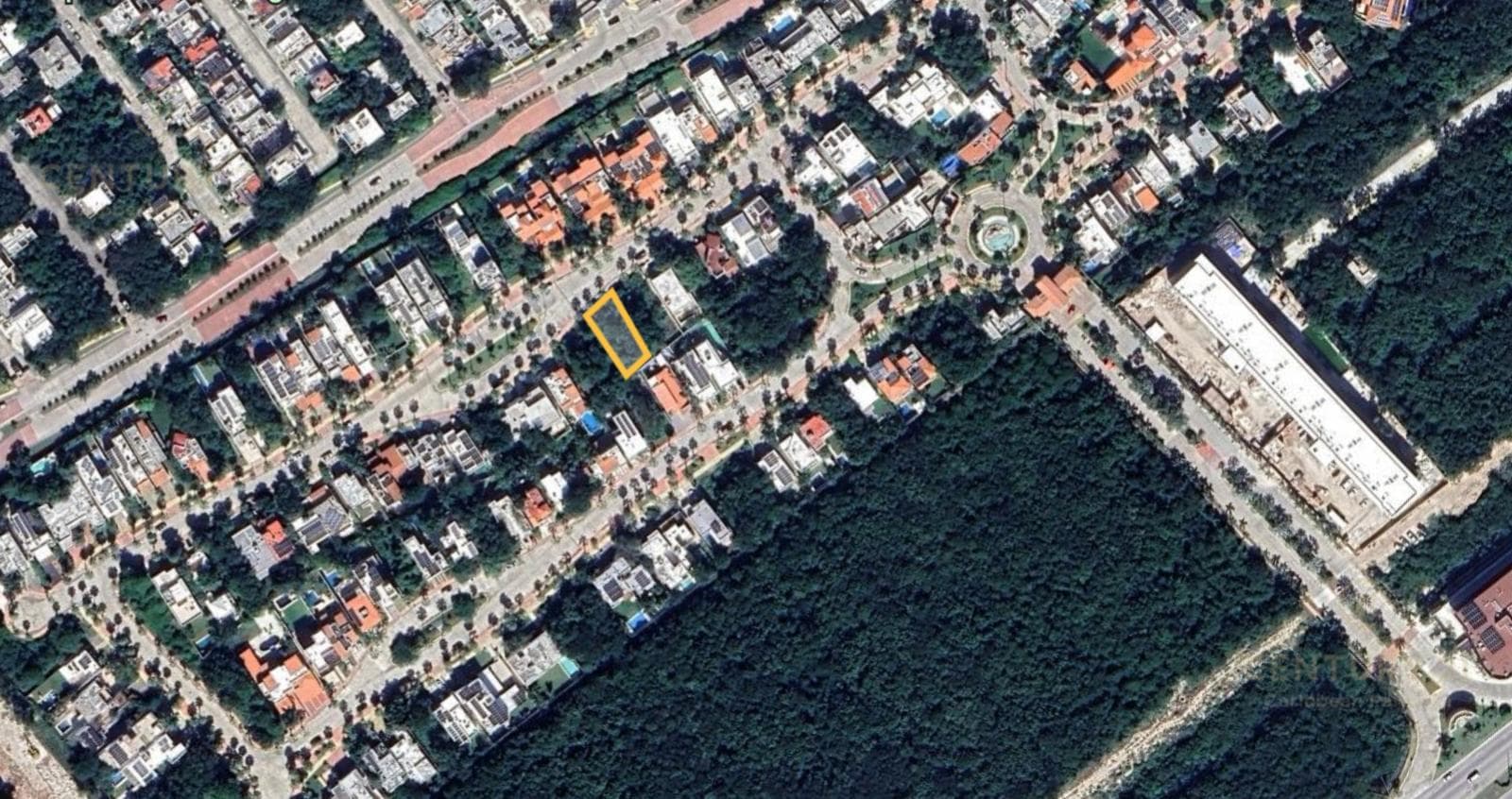 Lot for sale in Playa Magna, 397 m², at the best market price in Playa del Carmen P4607