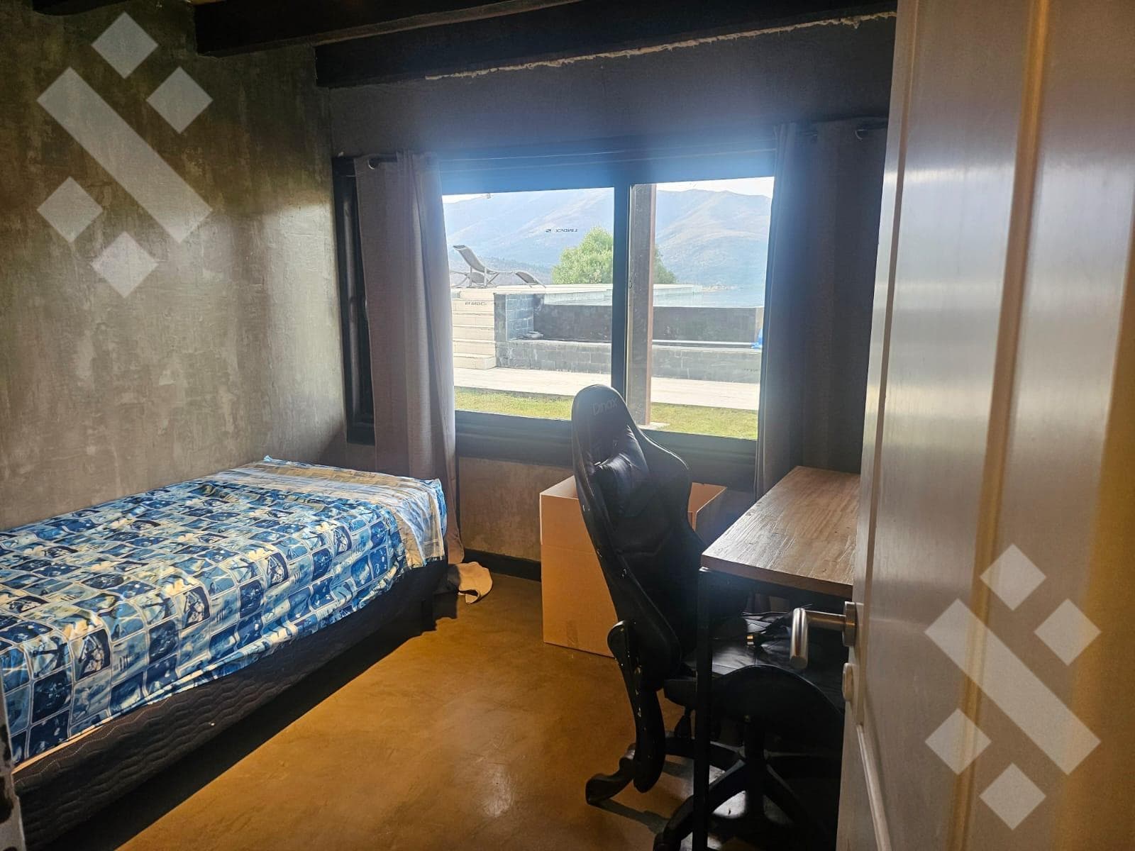 4-Bedroom House for Sale - Peñon del Lolog Neighborhood - San Martín de los Andes