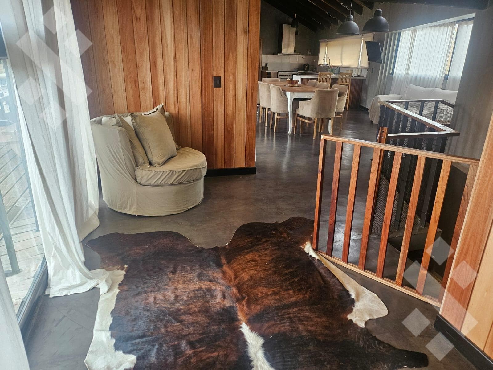 4-Bedroom House for Sale - Peñon del Lolog Neighborhood - San Martín de los Andes