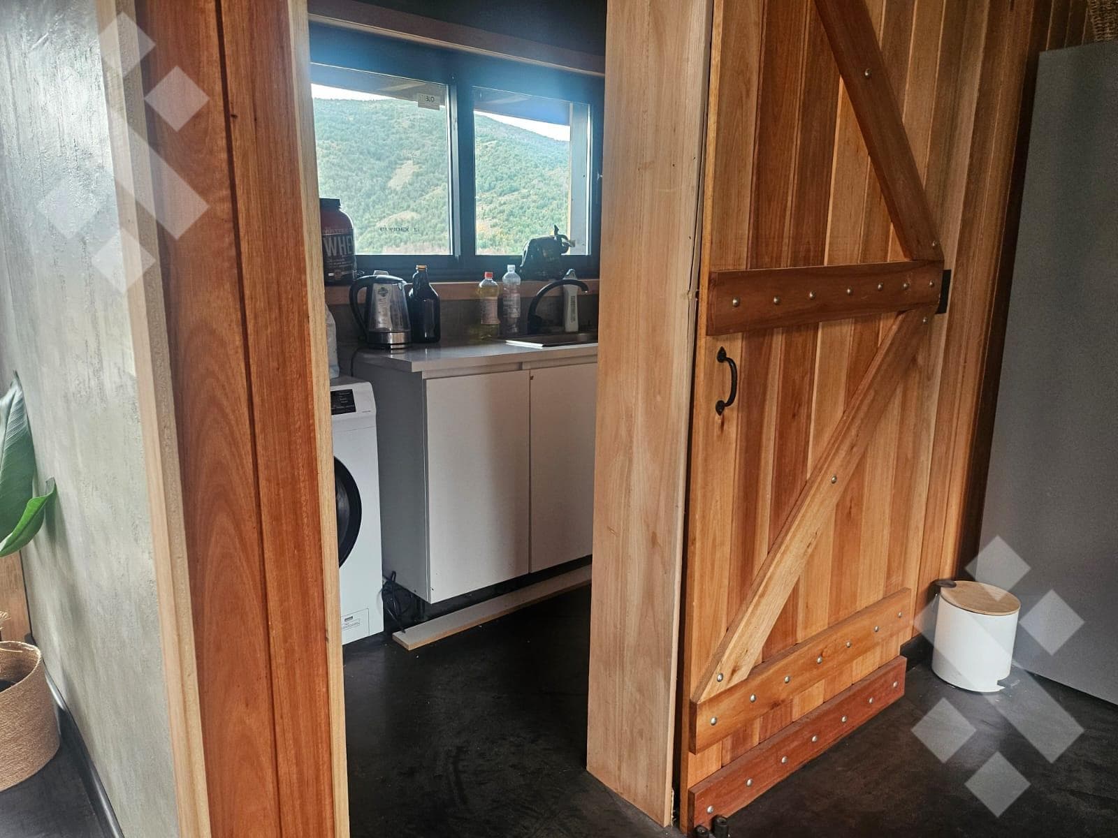 4-Bedroom House for Sale - Peñon del Lolog Neighborhood - San Martín de los Andes
