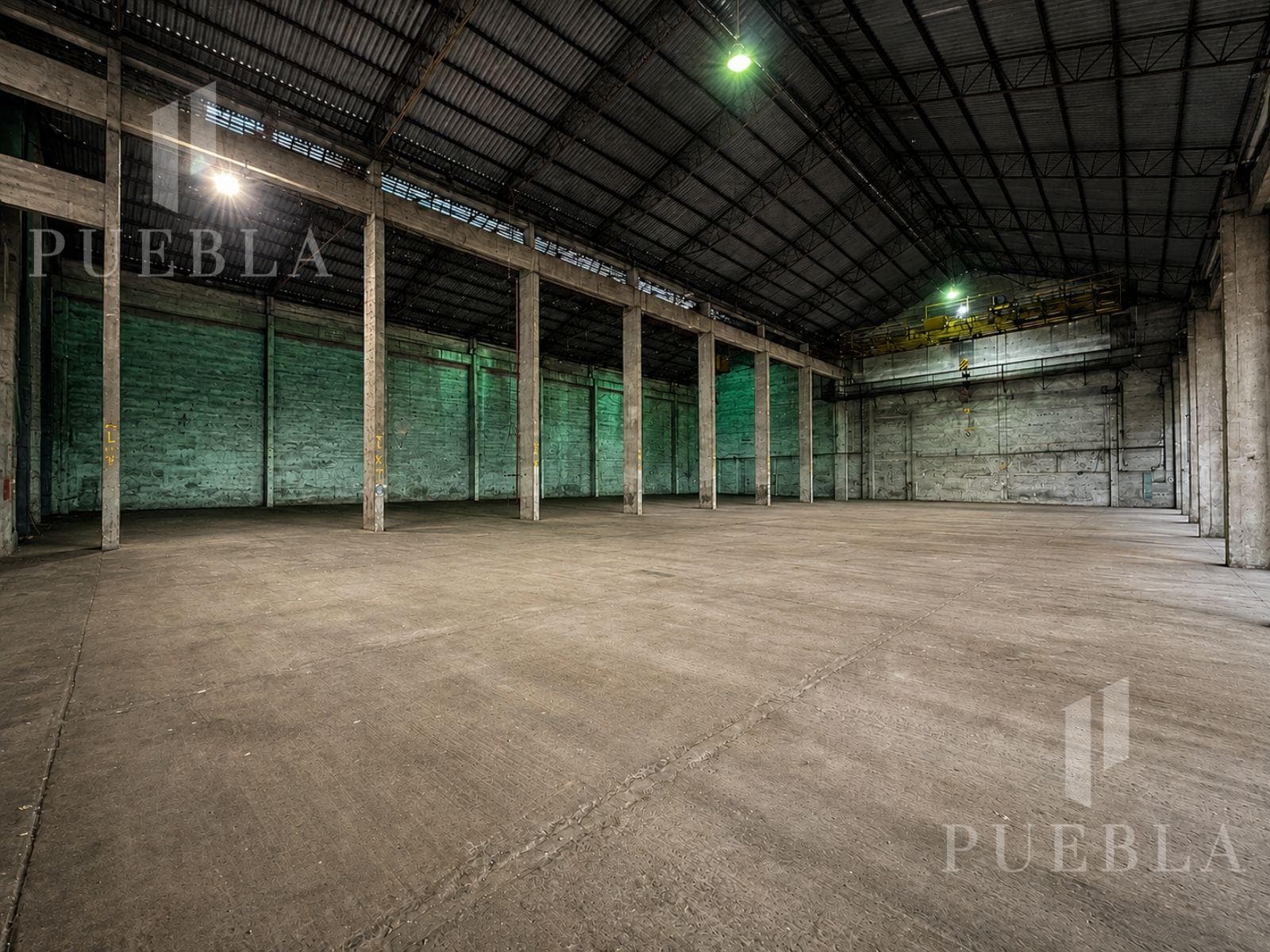3,500 m² Industrial Warehouse for Sale and/or Rent in Barracas