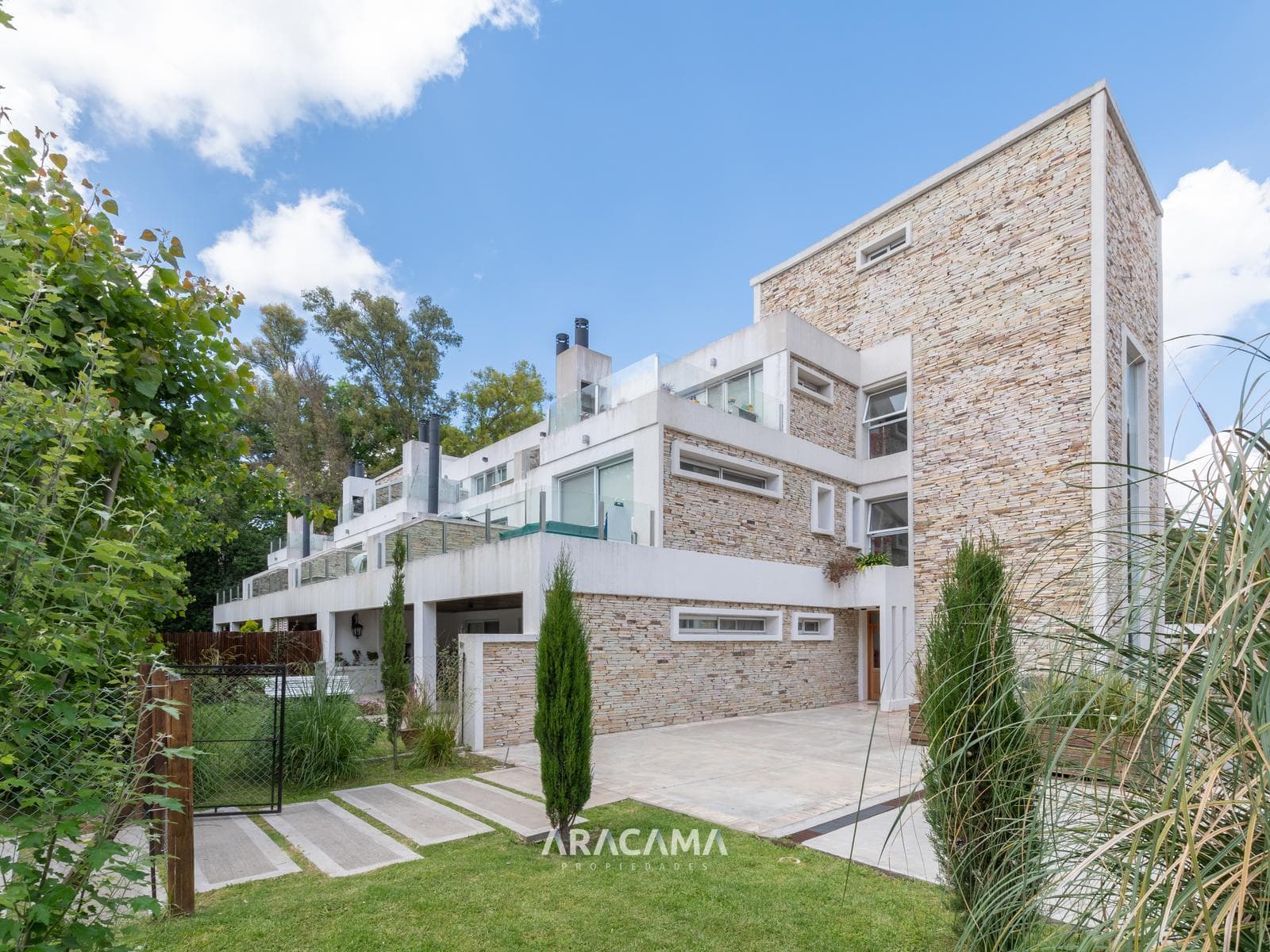 Apartment for Sale - Canning