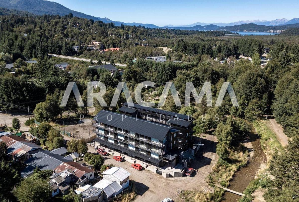 DEPARTAMENTO en VENTA - Villa La Angostura