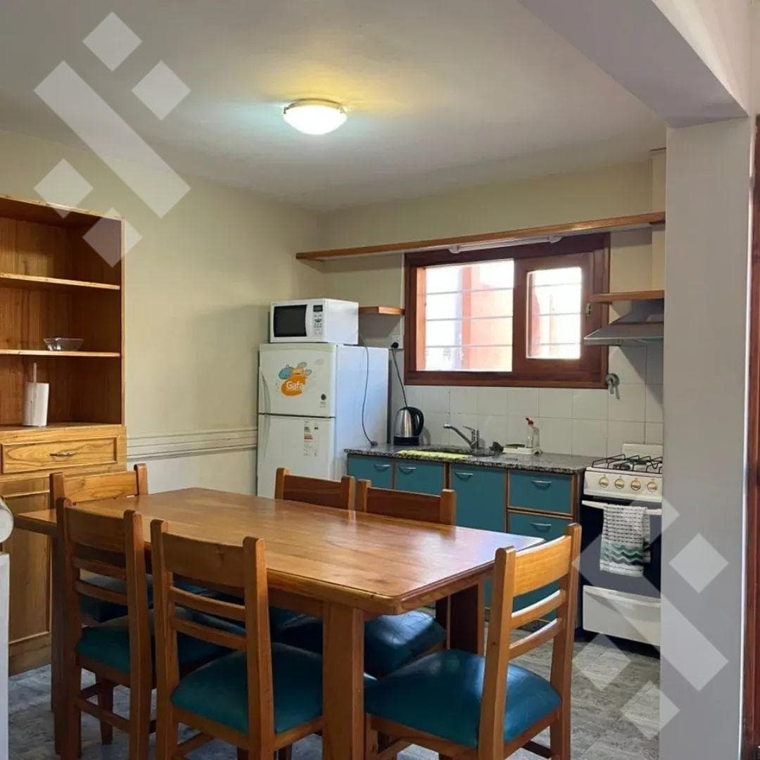 FOR SALE: Large complex with 4 high-end apartments