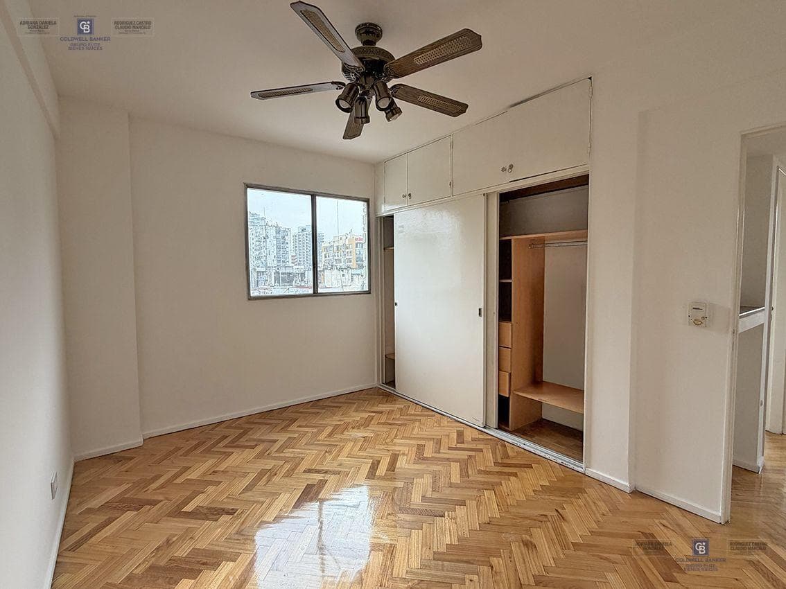 4-ROOM APARTMENT FOR SALE, FACING THE STREET, UPPER FLOOR, BALCONY, STORAGE ROOM, OPTIONAL PARKING SPACE, RECOLETA