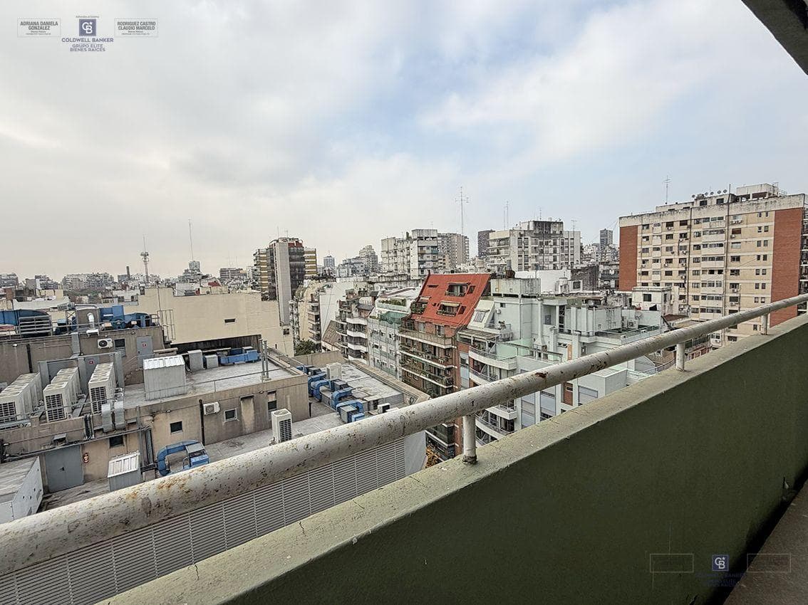 4-ROOM APARTMENT FOR SALE, FACING THE STREET, UPPER FLOOR, BALCONY, STORAGE ROOM, OPTIONAL PARKING SPACE, RECOLETA