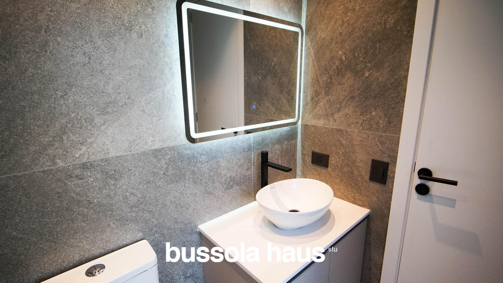 5-room house for sale with a pool in Amarras Puertos Escobar