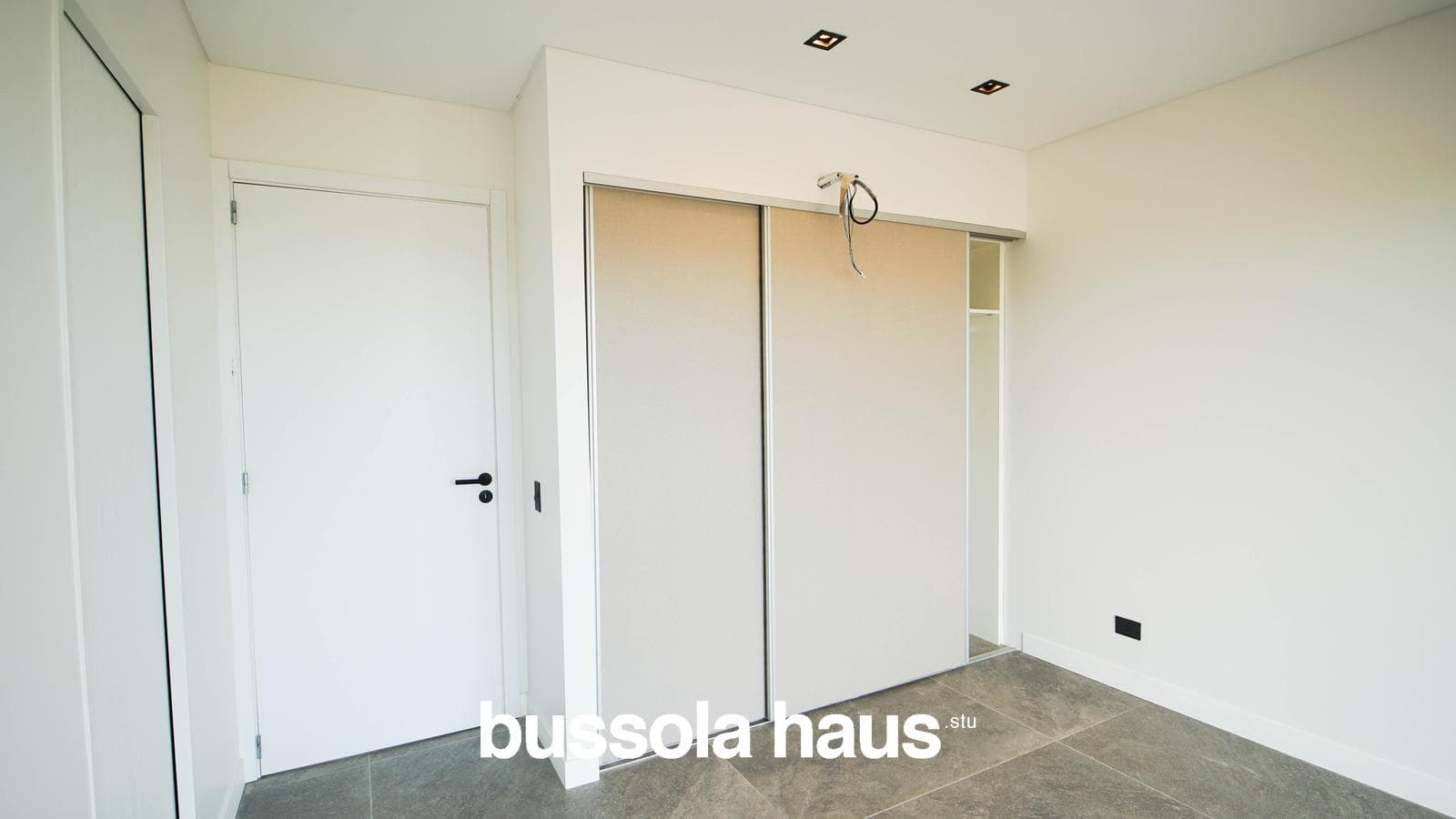 5-room house for sale with a pool in Amarras Puertos Escobar