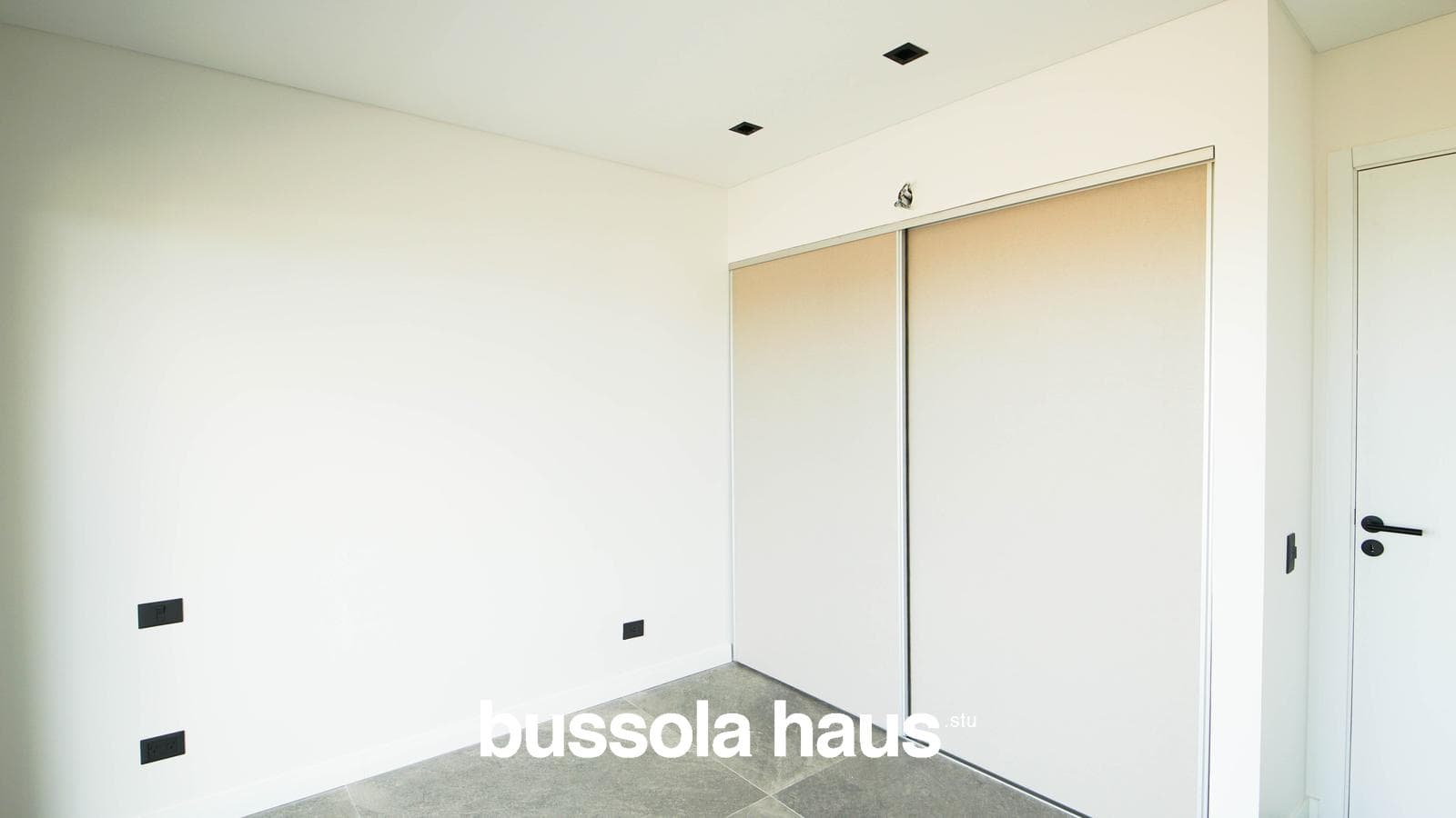 5-room house for sale with a pool in Amarras Puertos Escobar