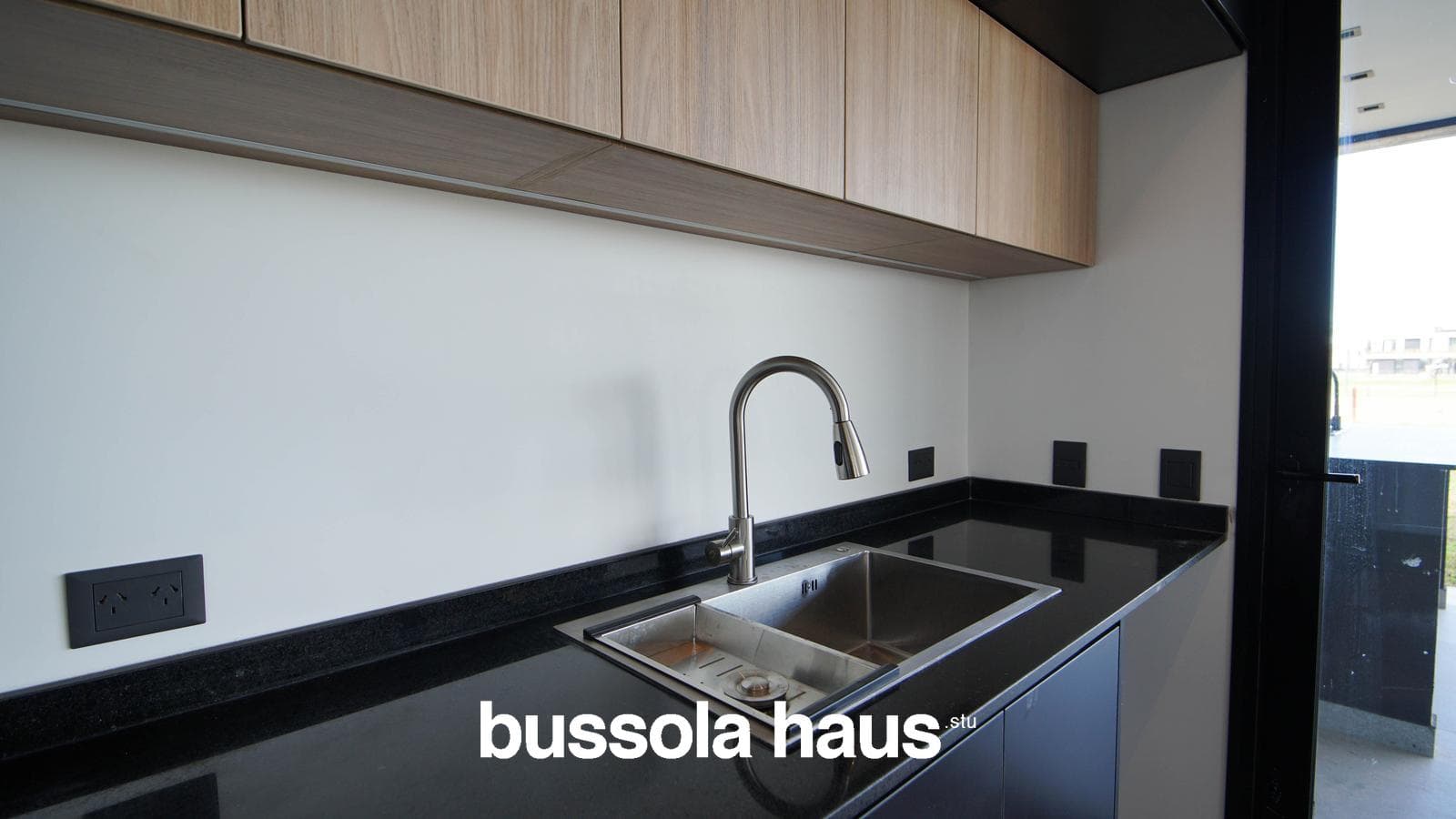 5-room house for sale with a pool in Amarras Puertos Escobar