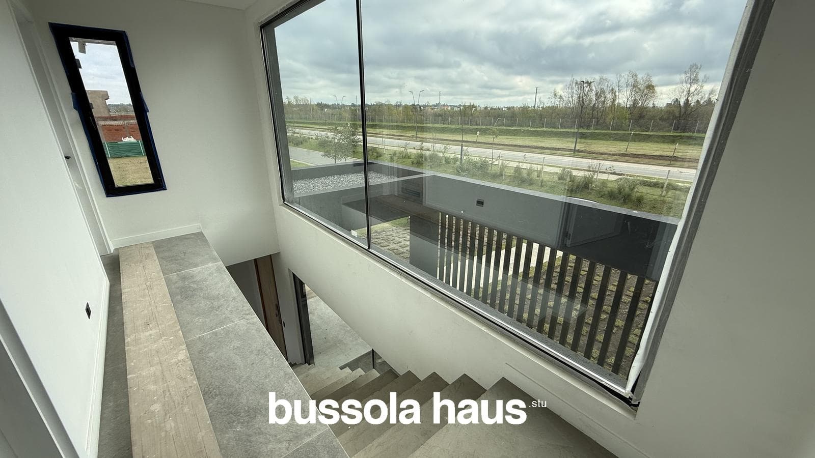 5-room house for sale with a pool in Amarras Puertos Escobar