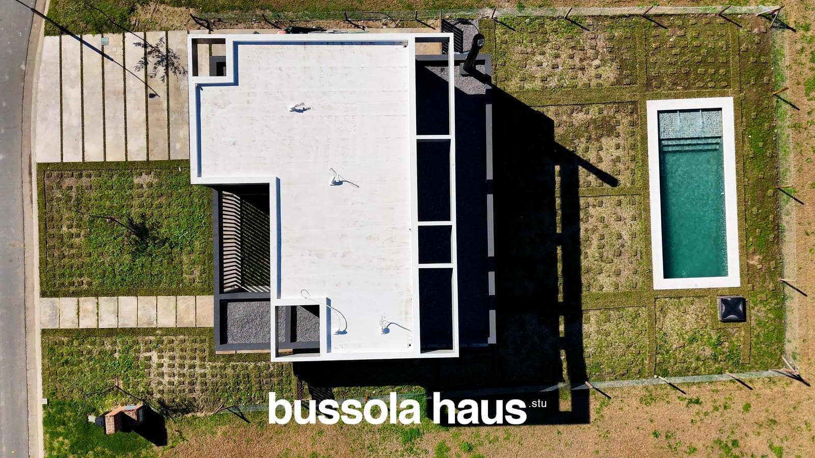 5-room house for sale with a pool in Amarras Puertos Escobar