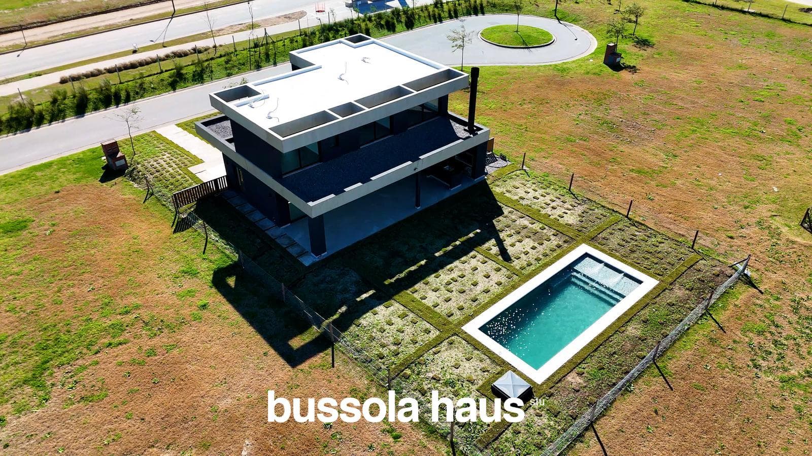 5-room house for sale with a pool in Amarras Puertos Escobar