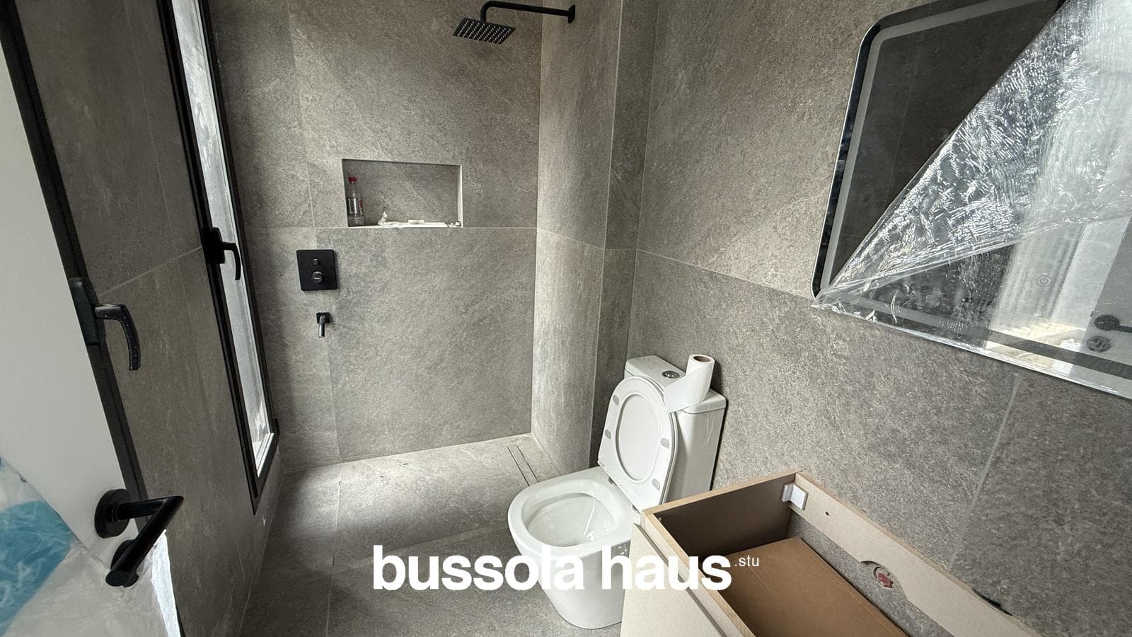 5-room house for sale with a pool in Amarras Puertos Escobar