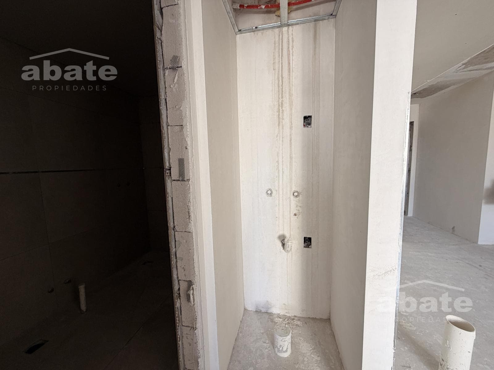 For Sale: Nearly Brand-New 1-Bedroom Apartment in Tres Cruces